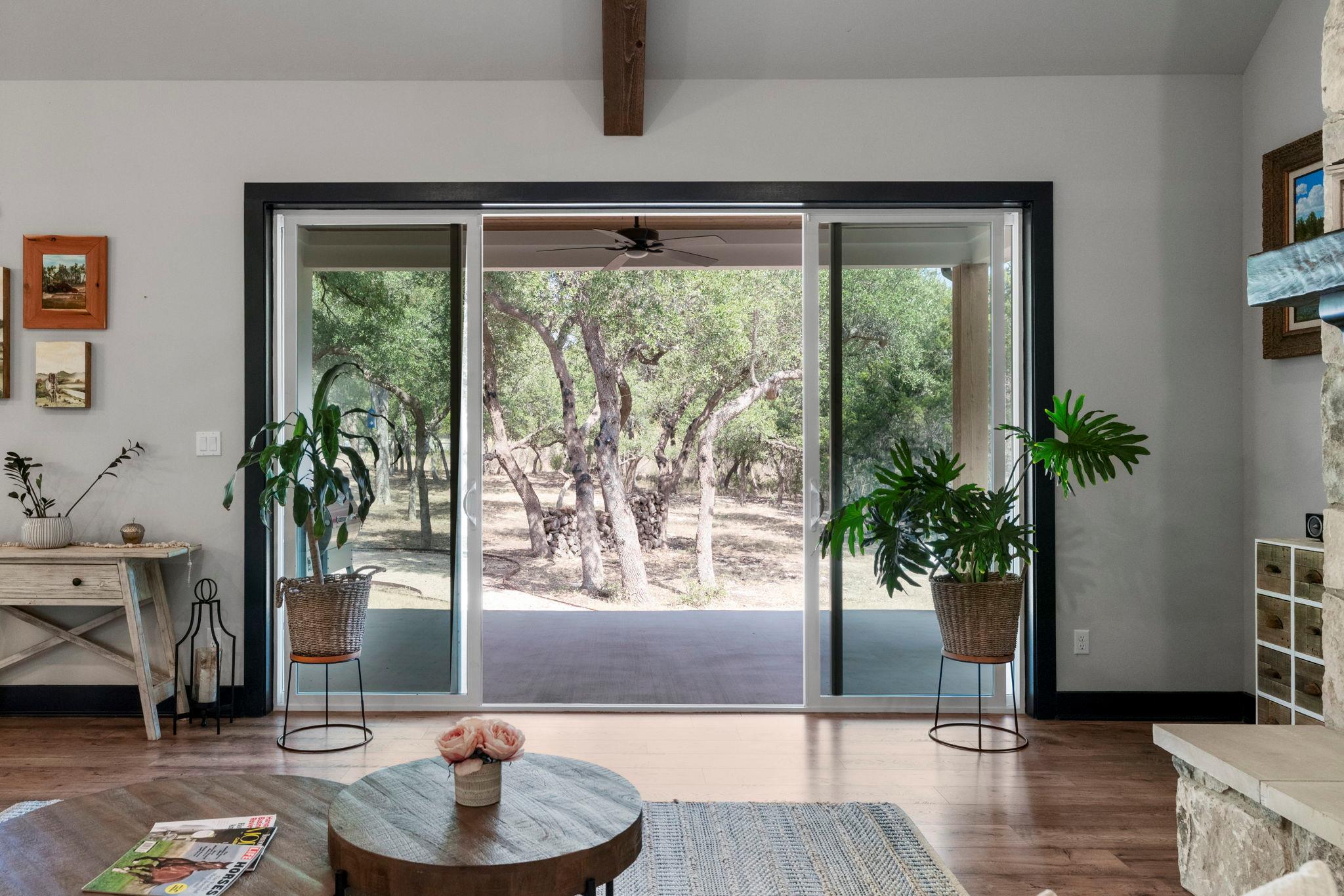 125 Brown Saddle Cv, Driftwood, TX 78619