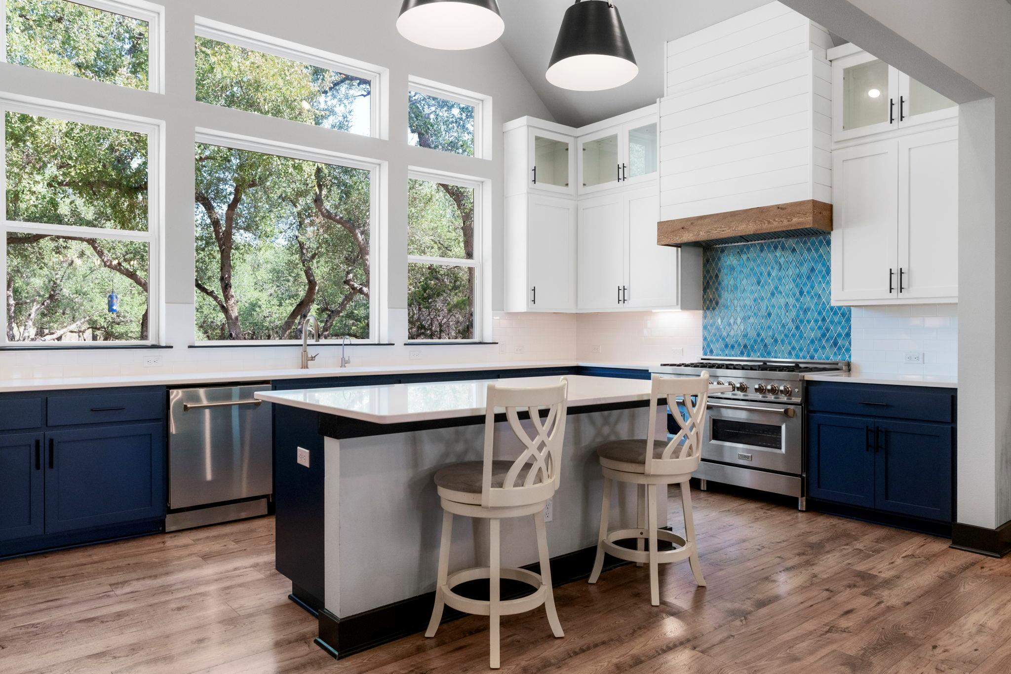 125 Brown Saddle Cv, Driftwood, TX 78619