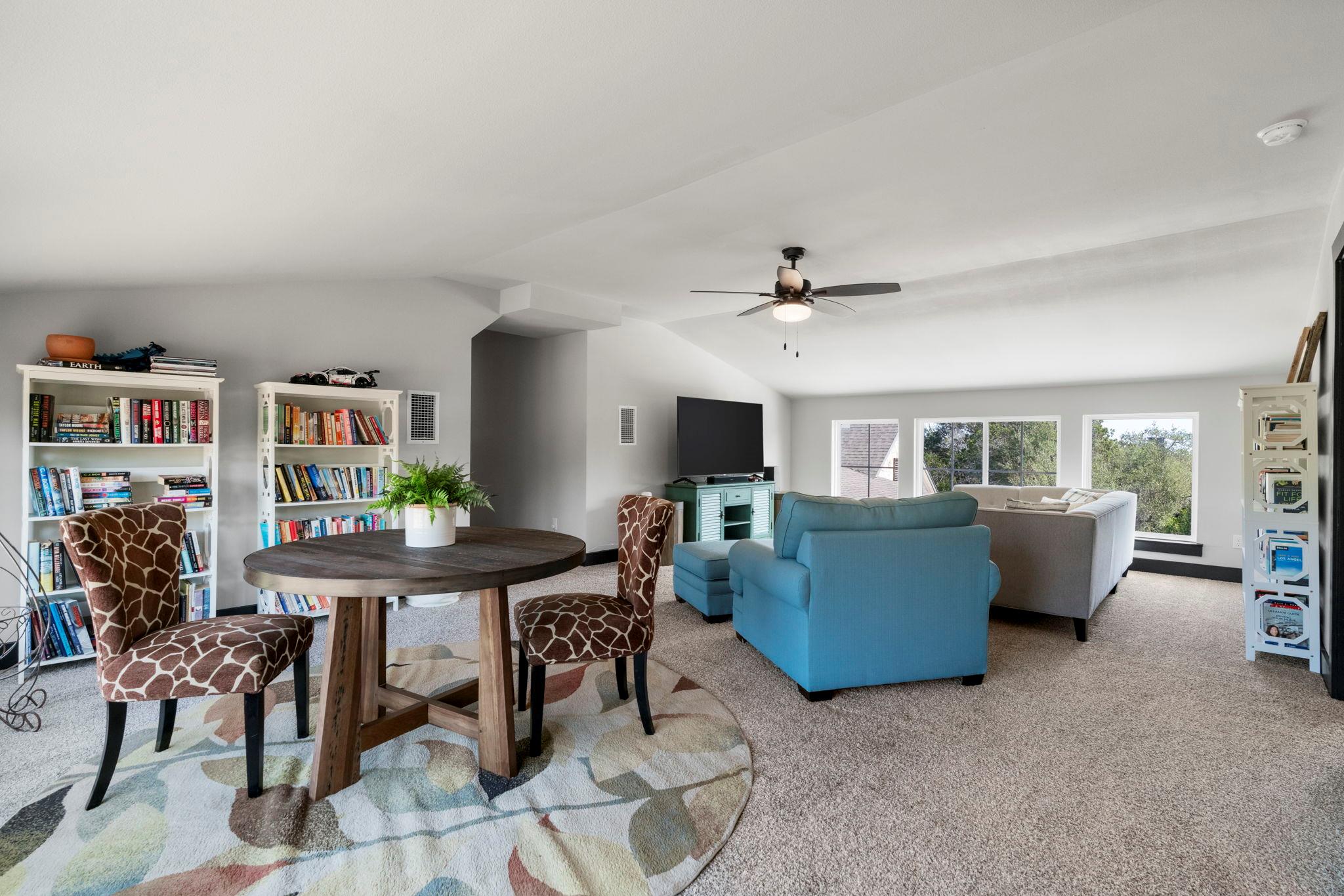 125 Brown Saddle Cv, Driftwood, TX 78619