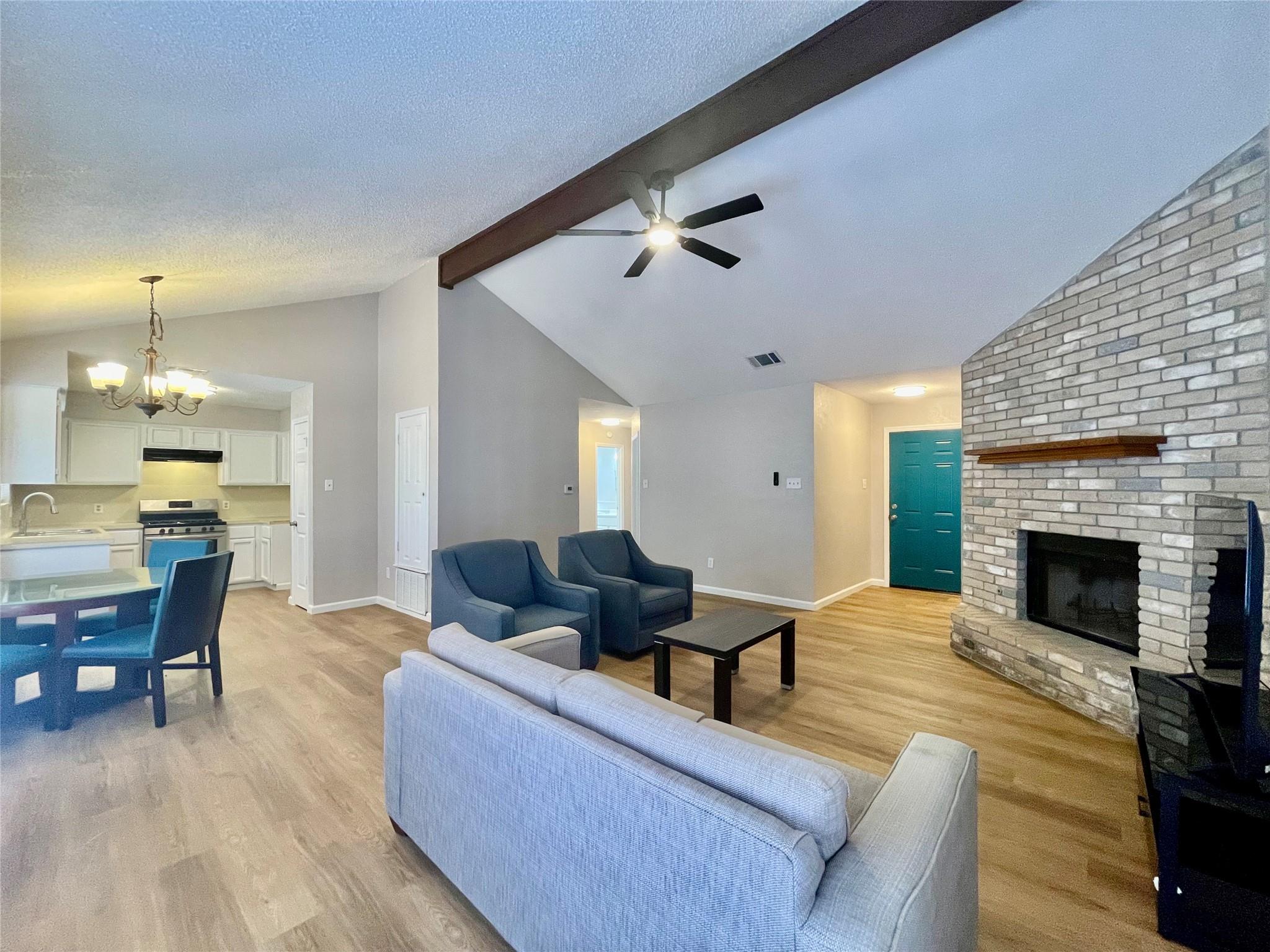 2003 Lisa Ln, San Marcos, TX 78666