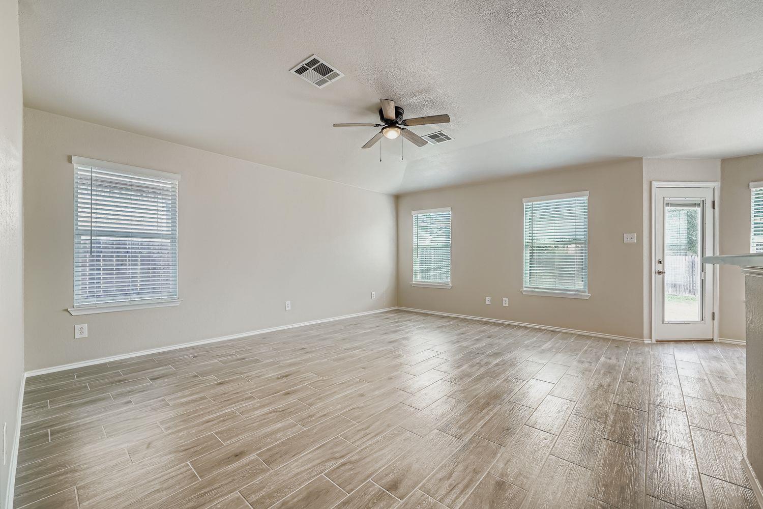 3413 Campanella Dr, Round Rock, TX 78665