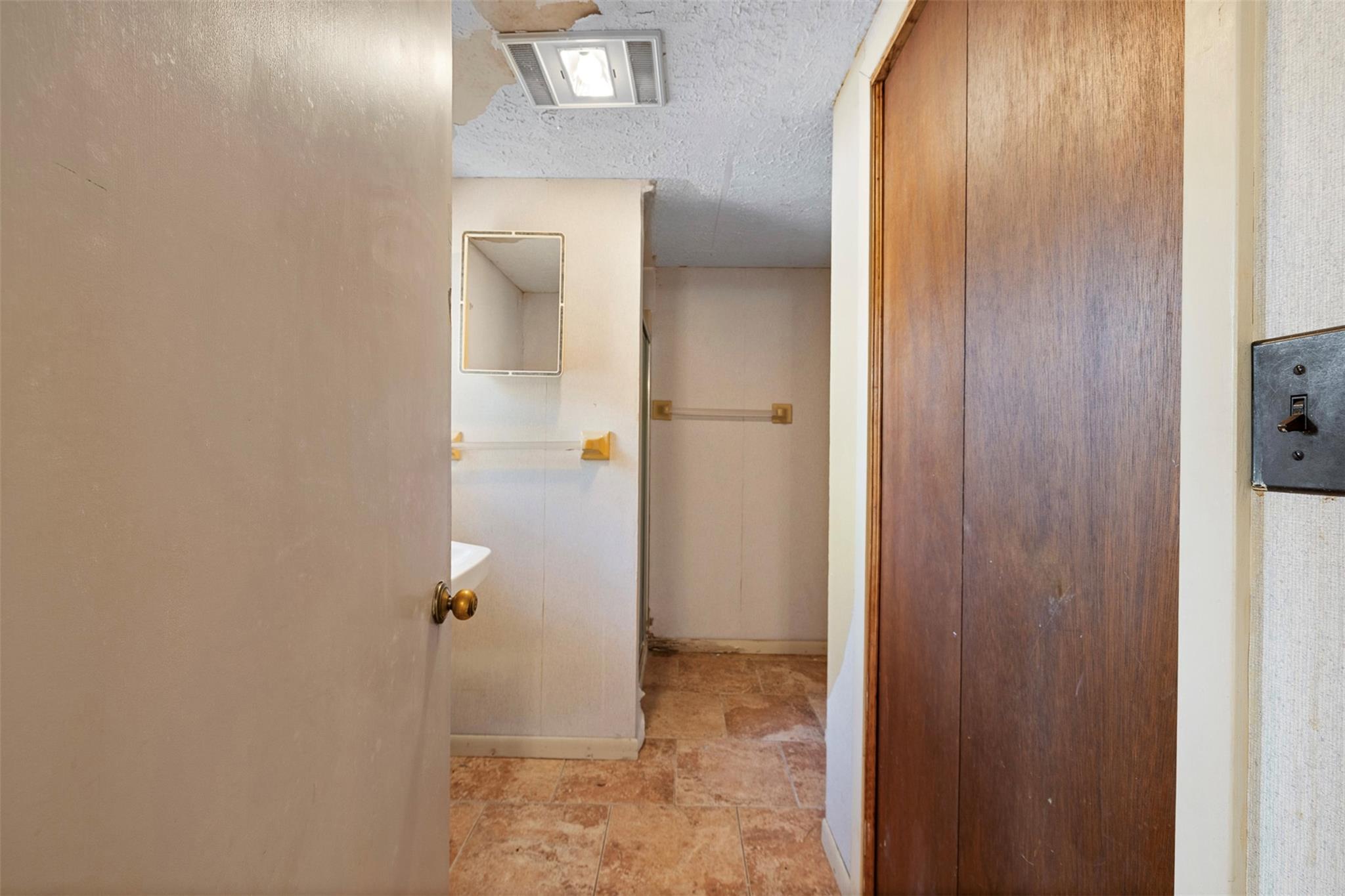 517 First Street, Lexington, TX 78947