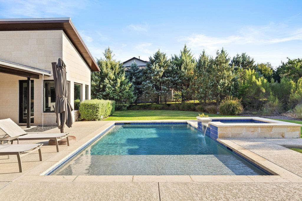 9600 Veletta Pl, Austin, TX 78735