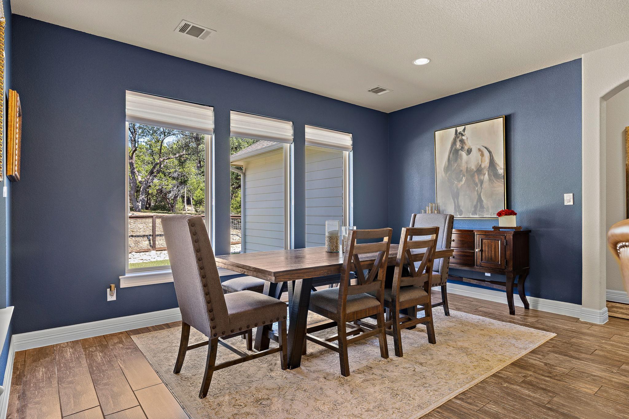 217 San Gabriel Hideaway Cv, Liberty Hill, TX 78642