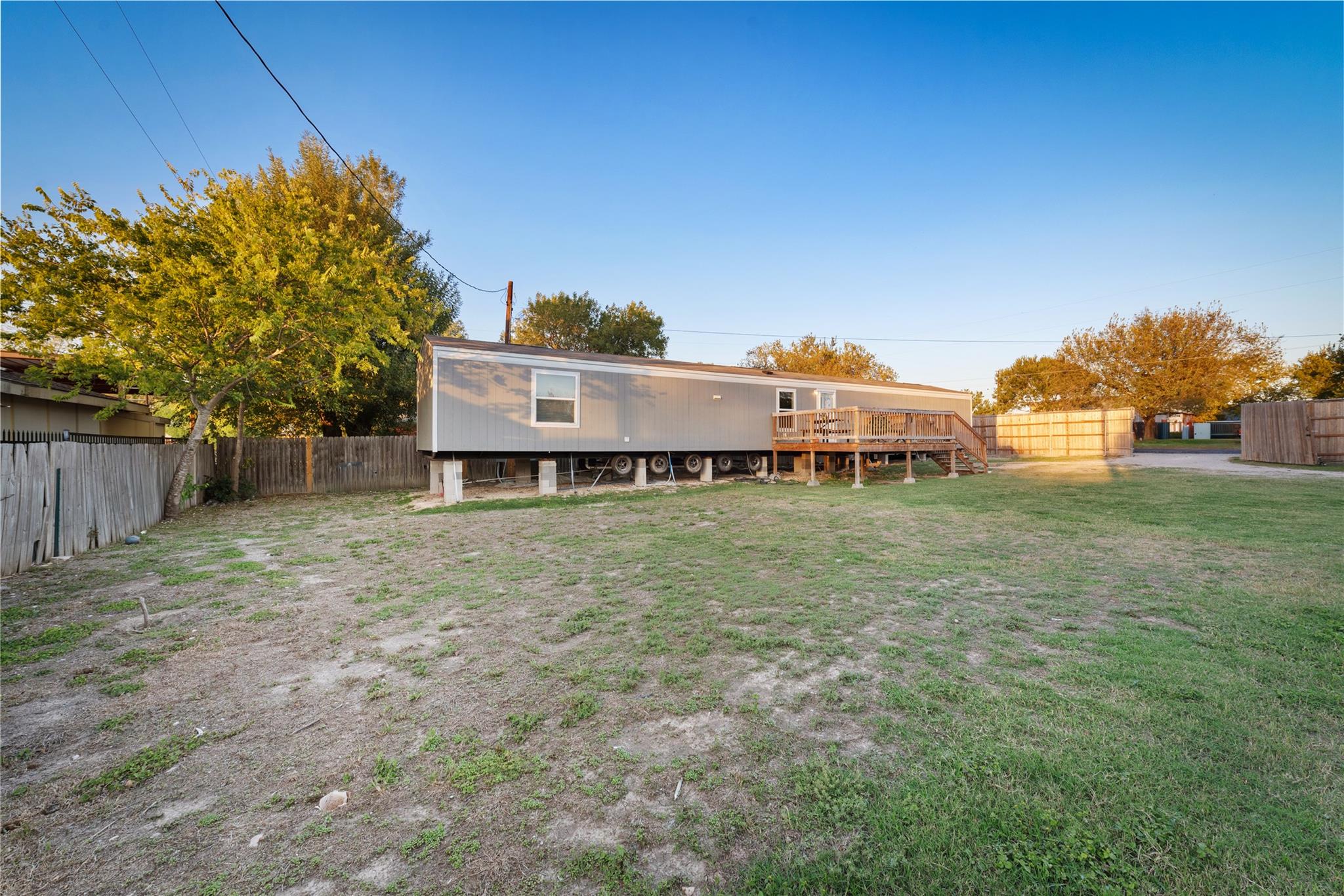 304 Regina Dr, Buda, TX 78610
