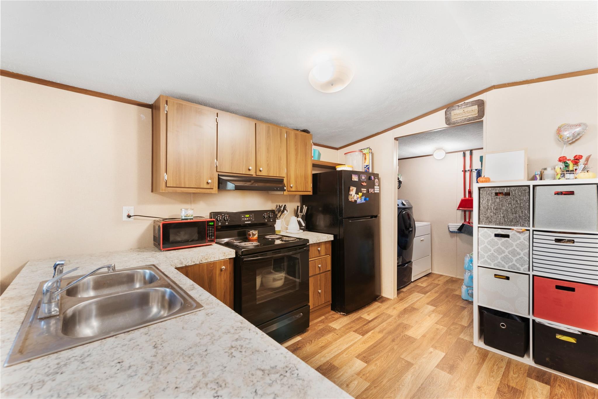 304 Regina Dr, Buda, TX 78610