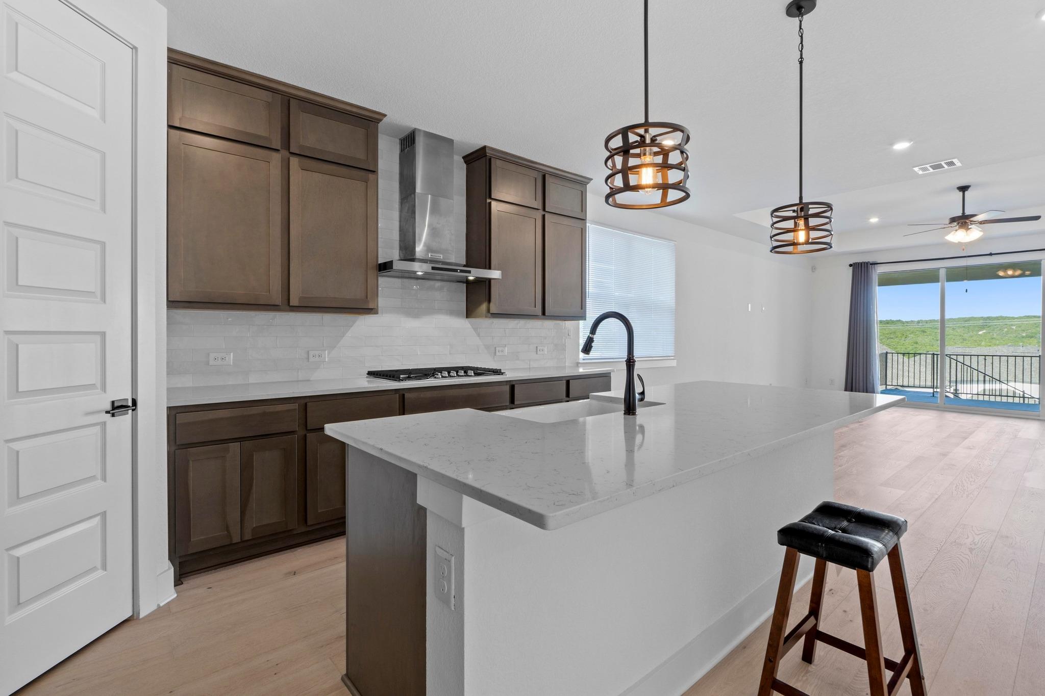 1325 Castalo Ln, Leander, TX 78641