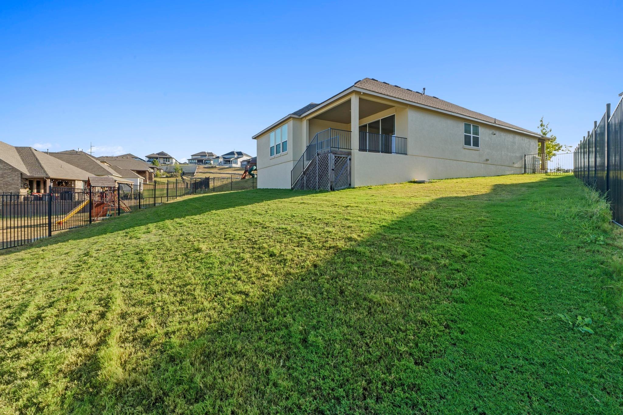 1325 Castalo Ln, Leander, TX 78641