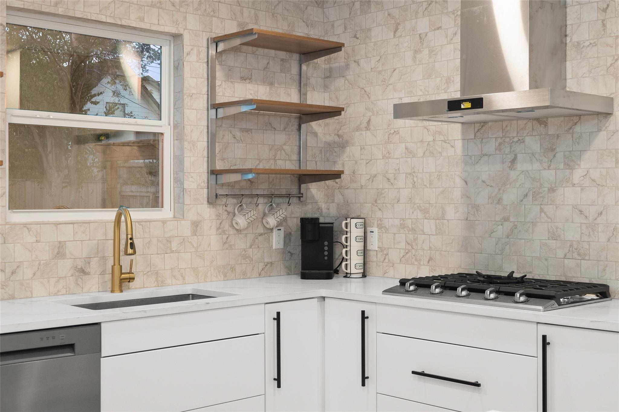 1508 Suffolk Dr, Austin, TX 78723