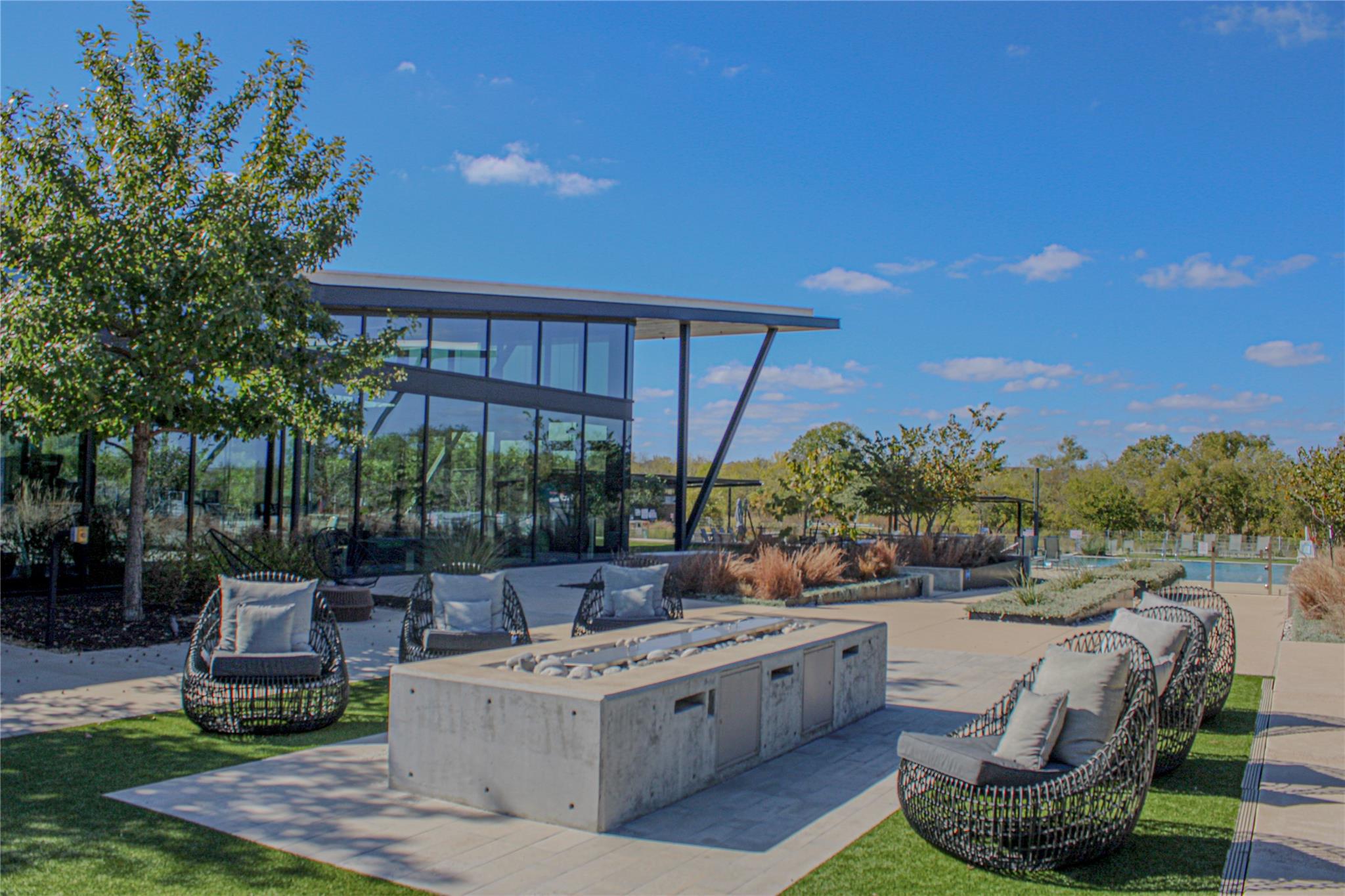 7113 Sienna Rouge Path, Austin, TX 78744