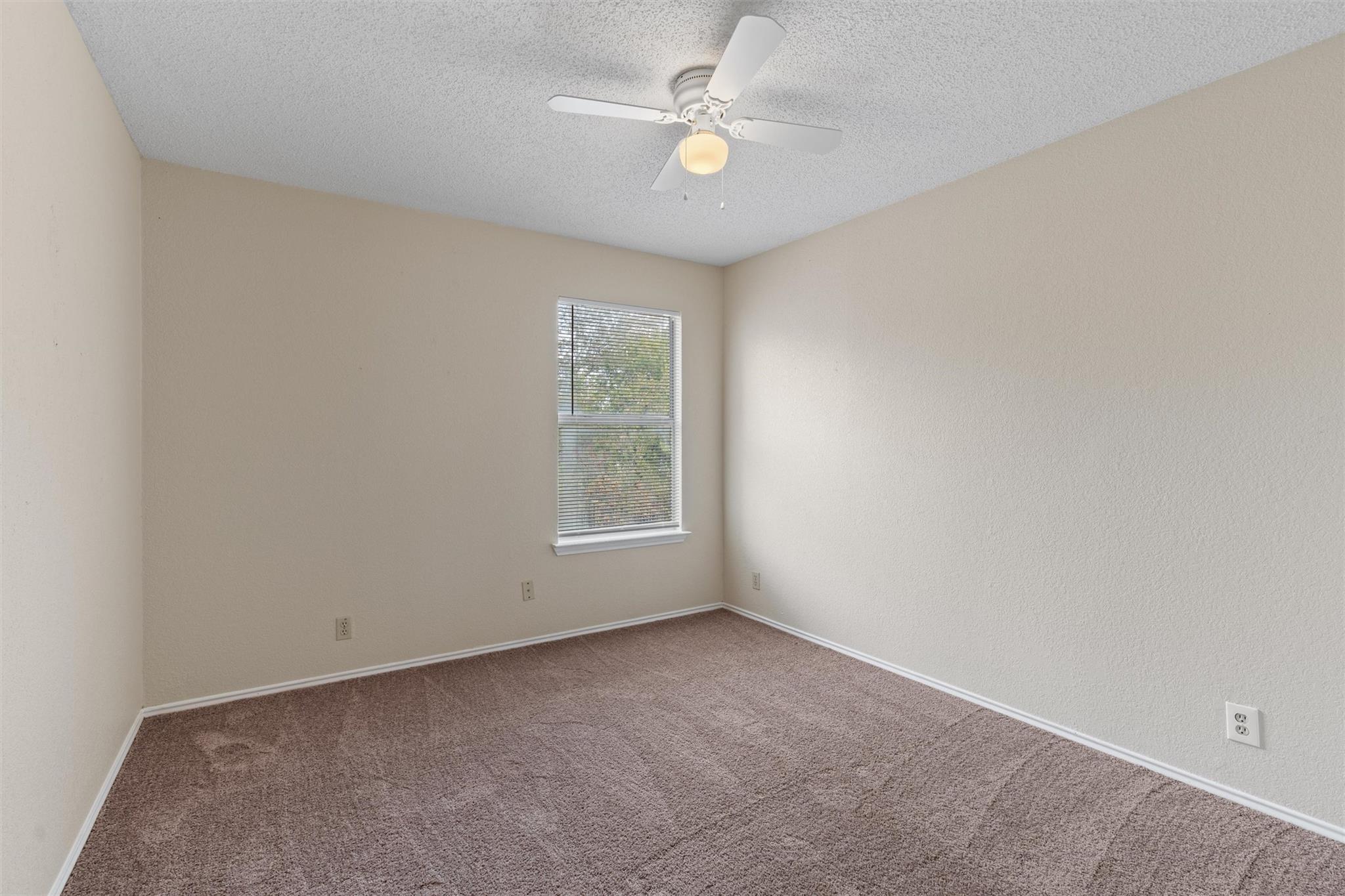 716 Camp Fire Trl, Pflugerville, TX 78660