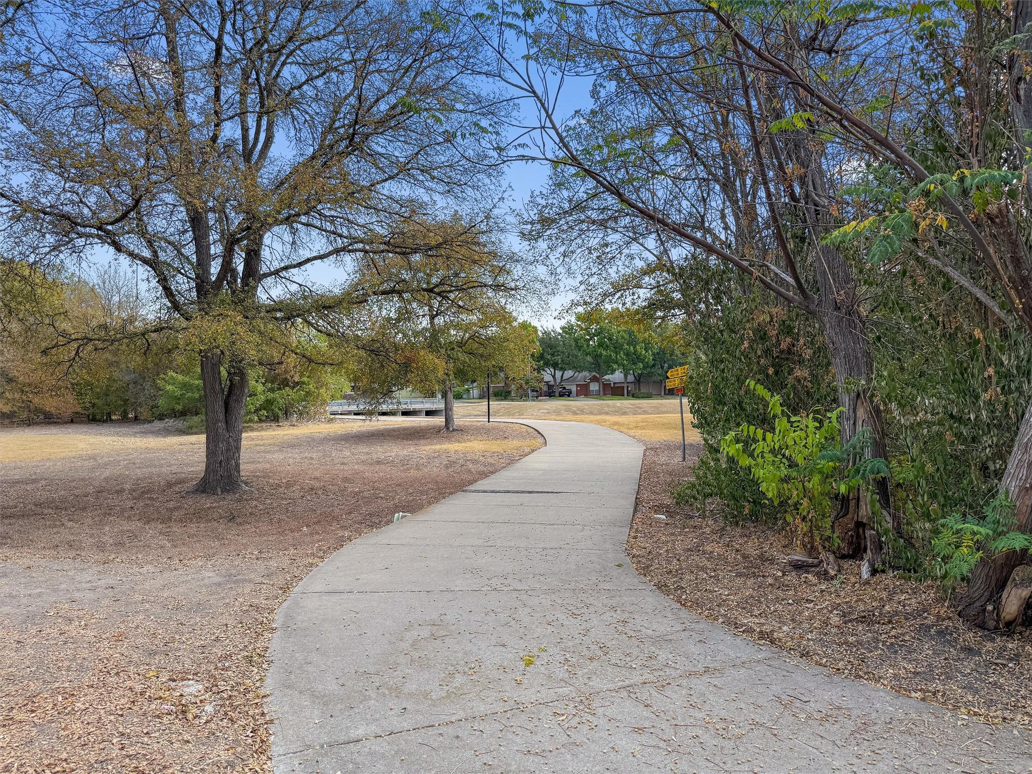 716 Camp Fire Trl, Pflugerville, TX 78660