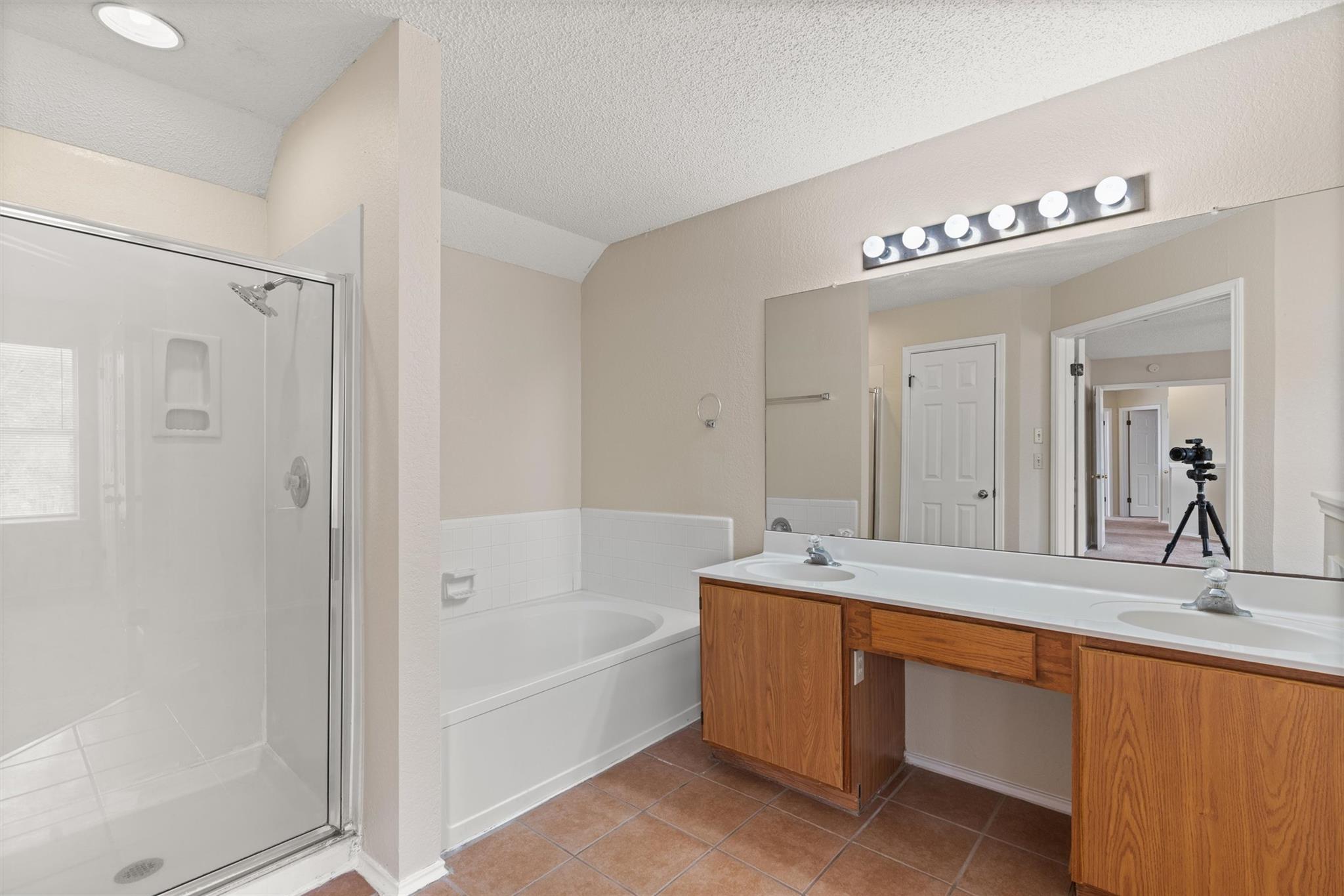 716 Camp Fire Trl, Pflugerville, TX 78660