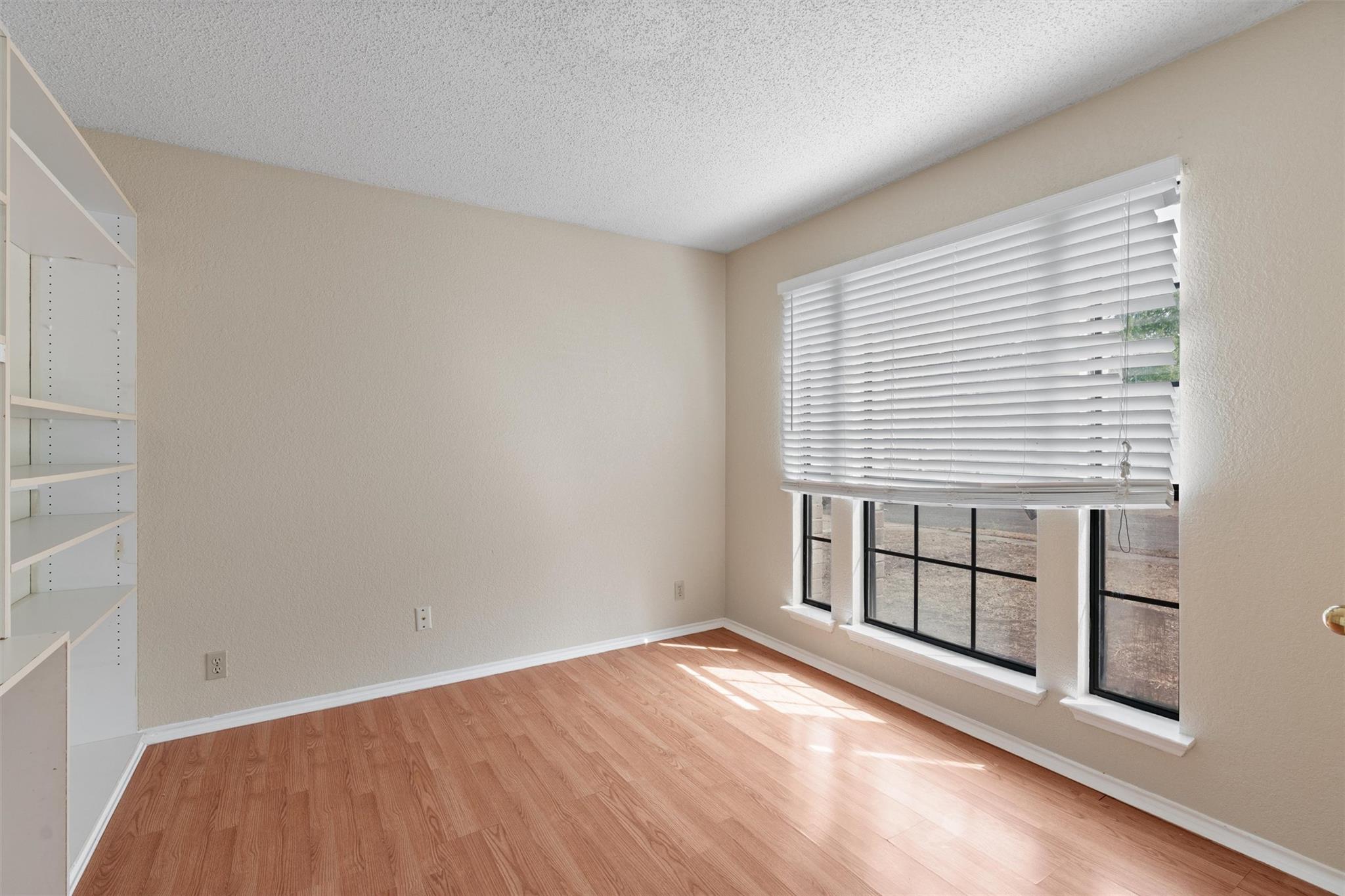 716 Camp Fire Trl, Pflugerville, TX 78660