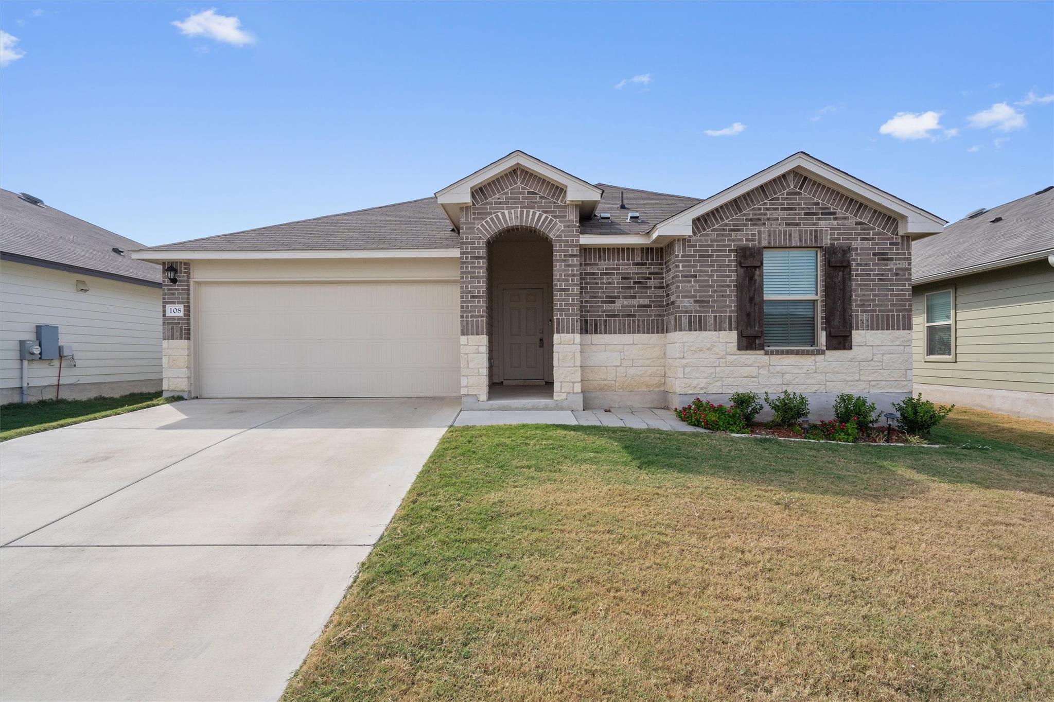 108 Ragnar Dr, Jarrell, TX 76537