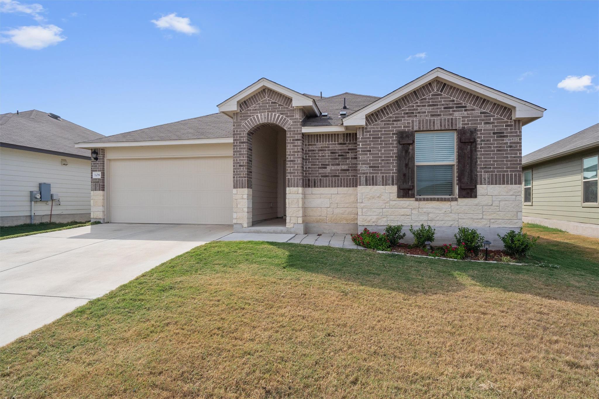 108 Ragnar Dr, Jarrell, TX 76537