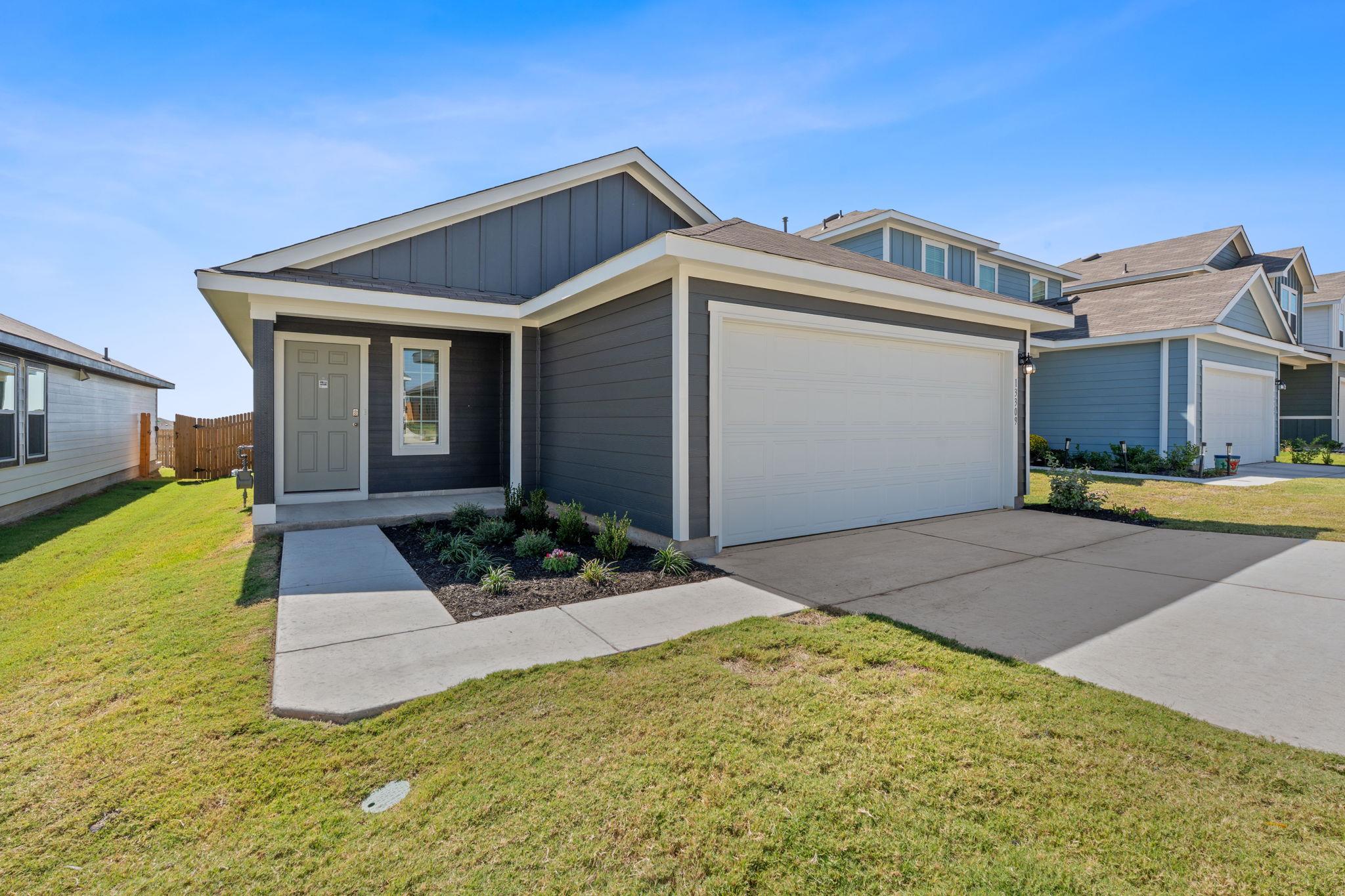 13309 Mancos Shale Rd, Mustang Ridge, TX 78610