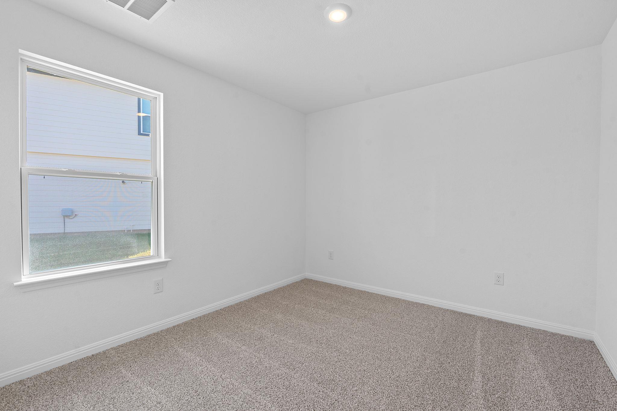 167 Juan Cordona Dr, Kyle, TX 78640