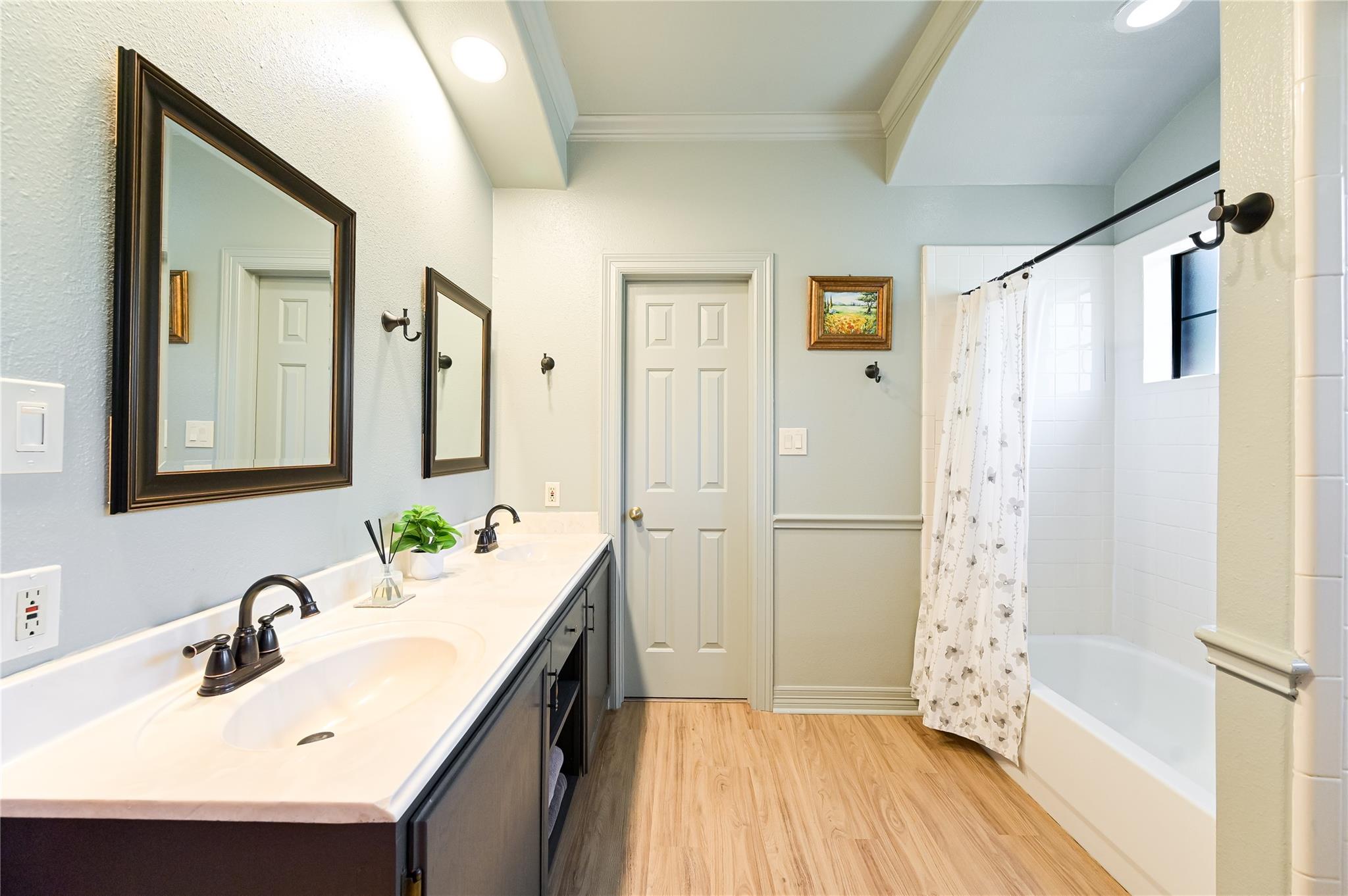 486 Westwood Rd, Lockhart, TX 78644