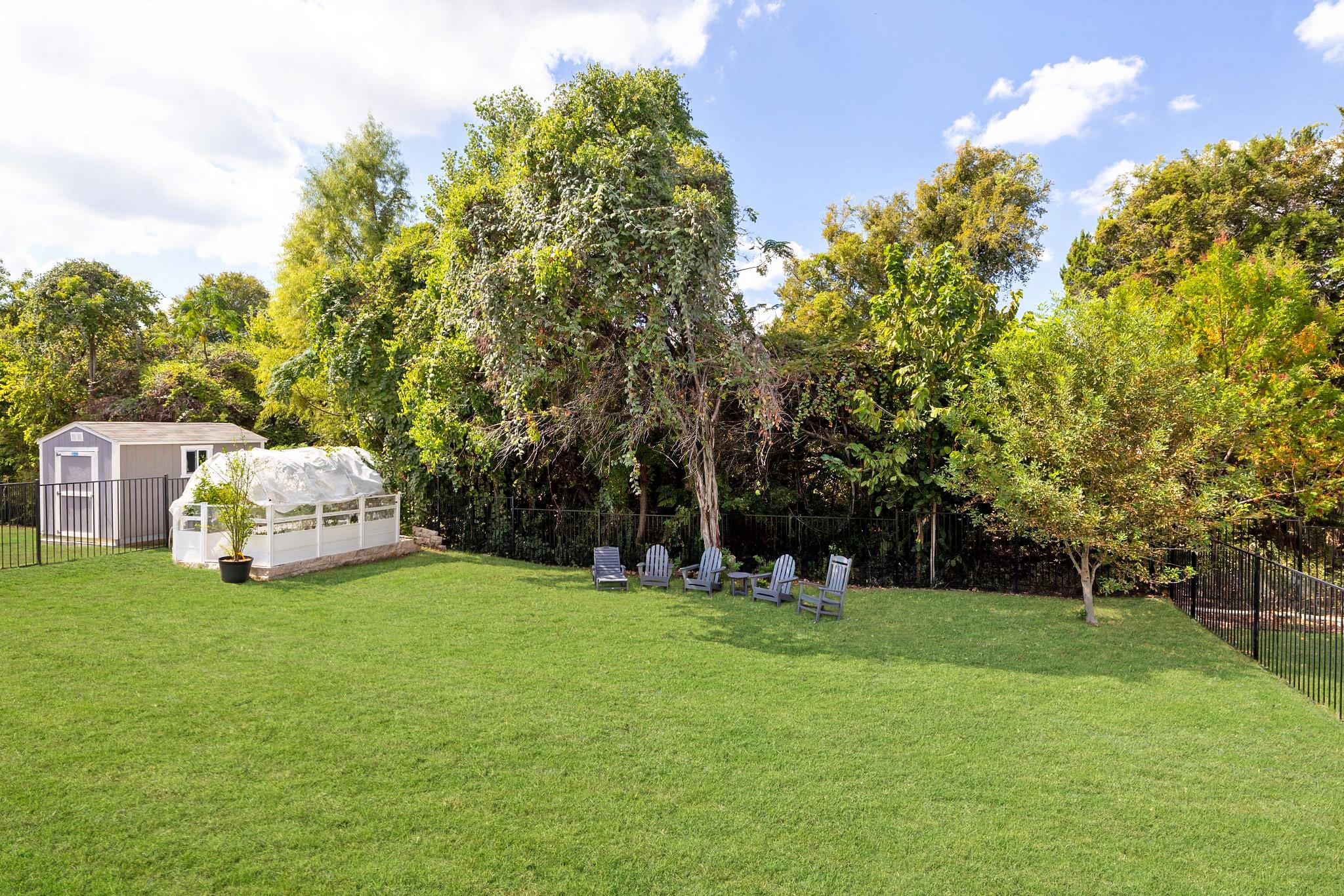 825 Mediterranean Dr, Leander, TX 78641