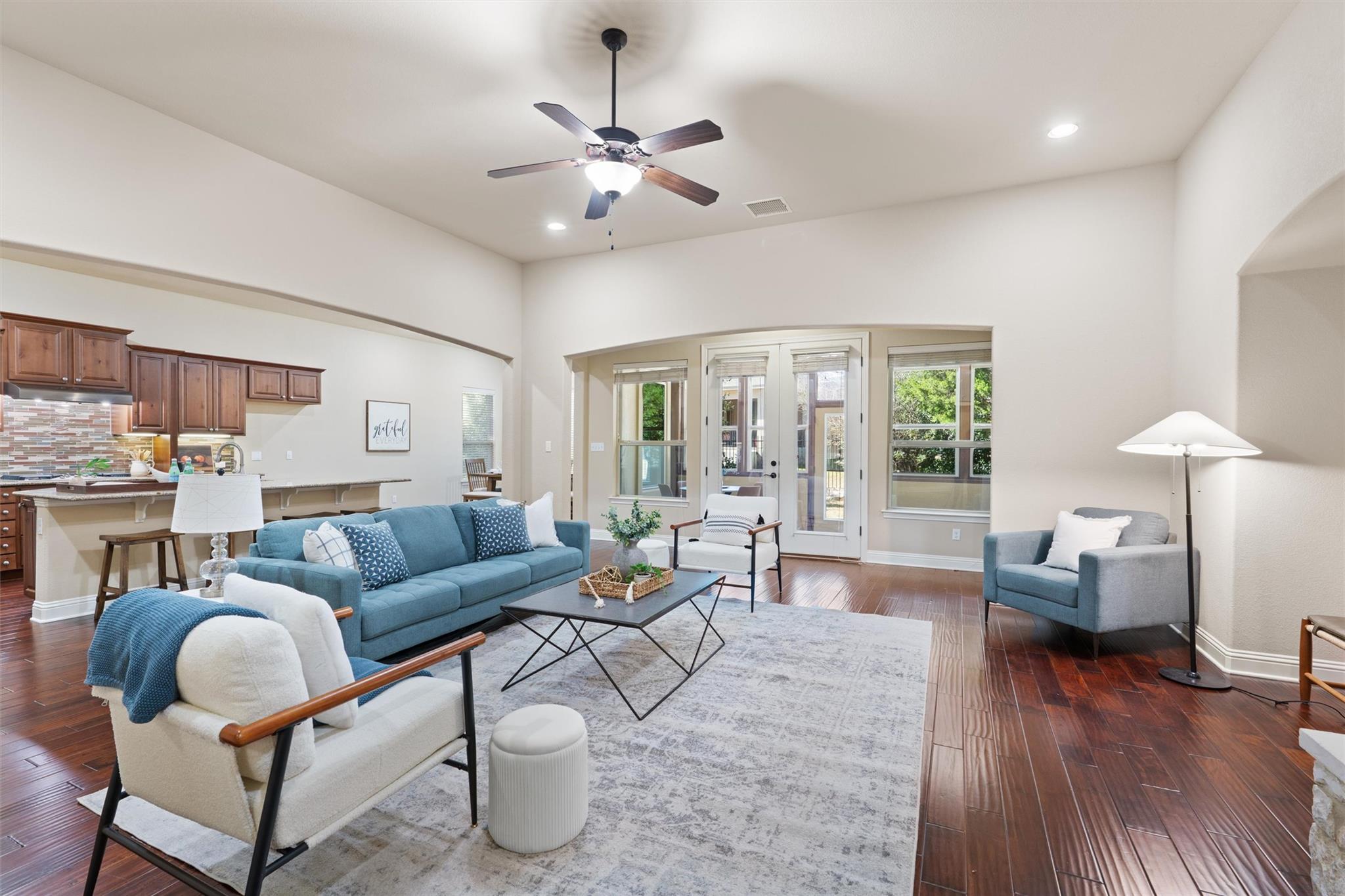 1913 Harvest Dance Dr, Leander, TX 78641