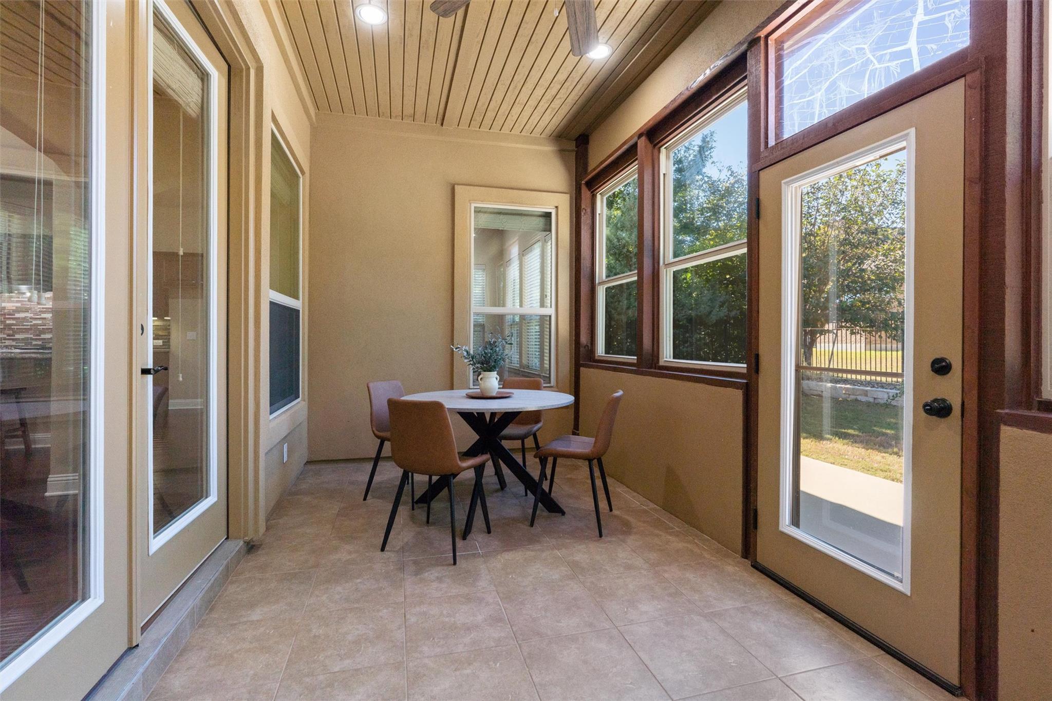 1913 Harvest Dance Dr, Leander, TX 78641