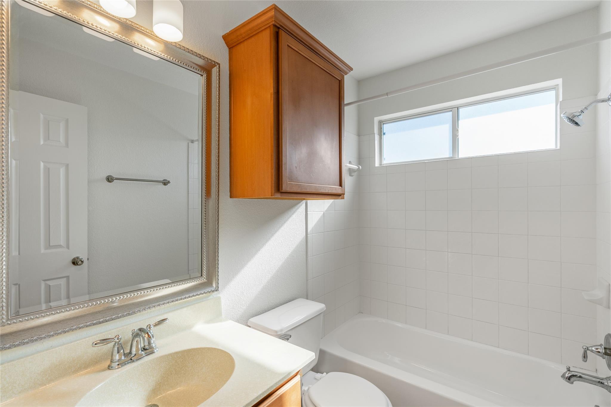 309 Altamont St, Hutto, TX 78634