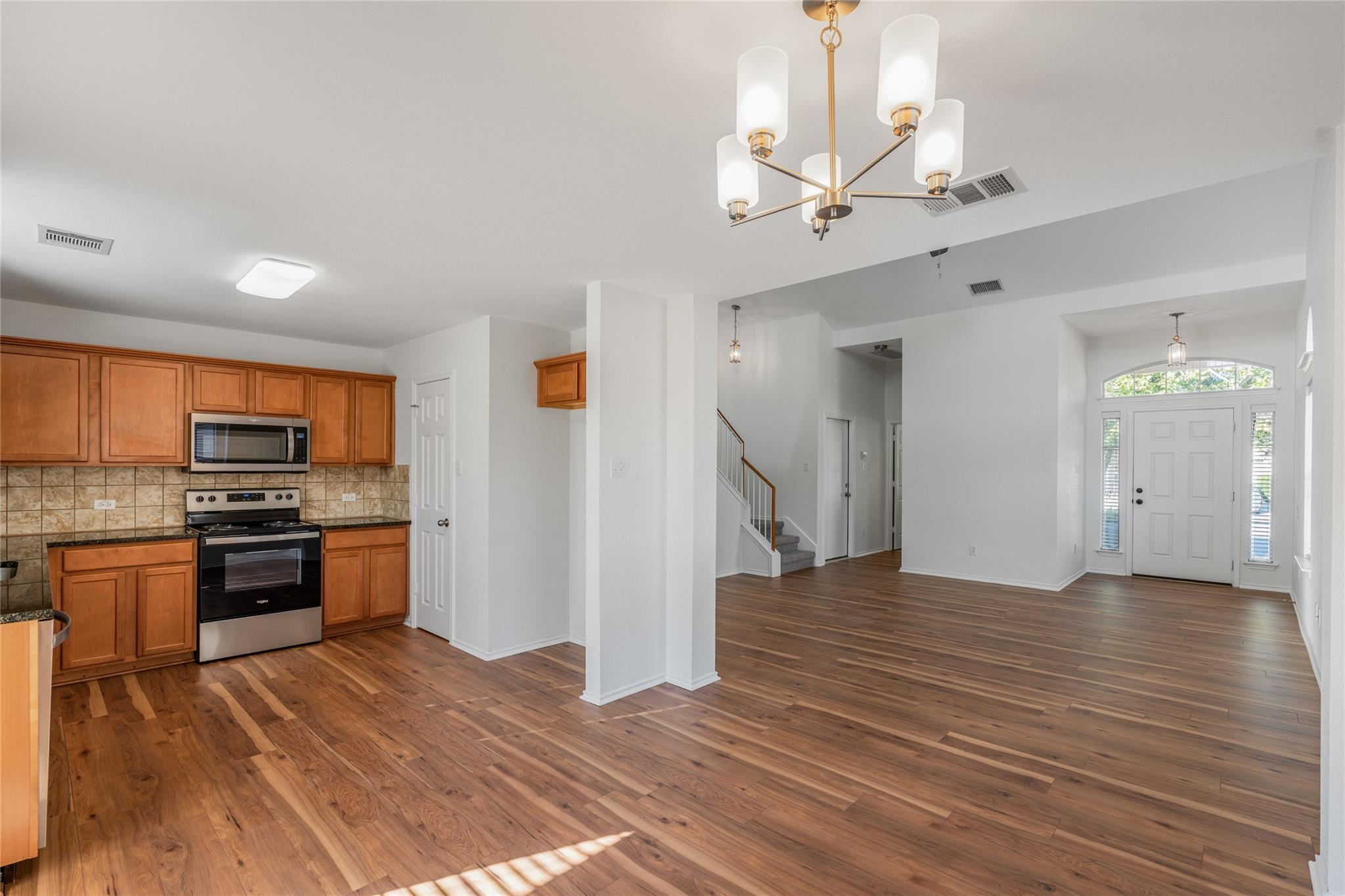 309 Altamont St, Hutto, TX 78634