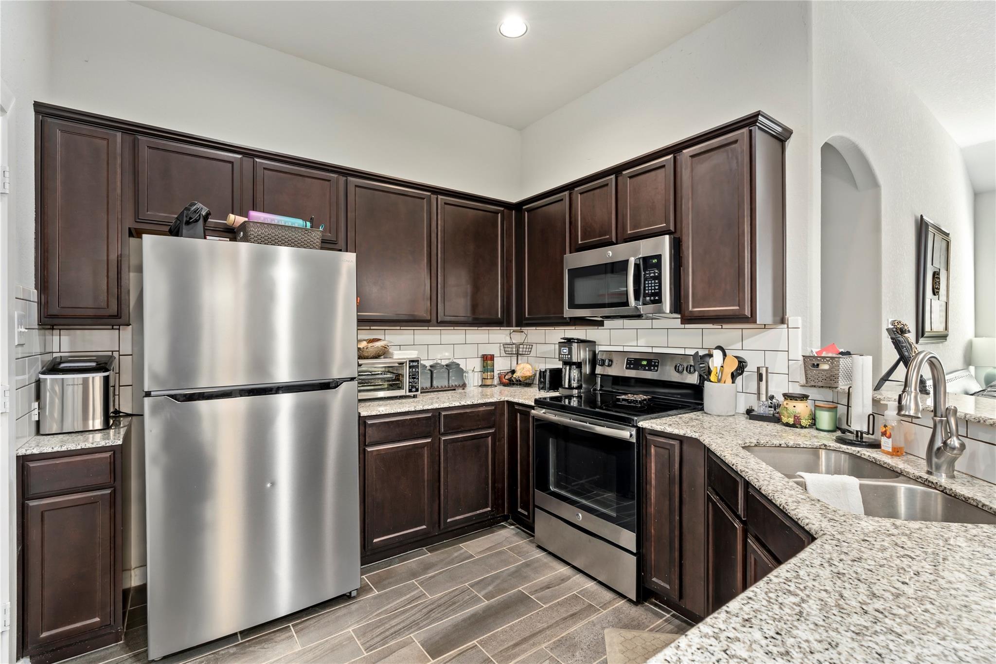 334-338 Creekside Curve Curv, New Braunfels, TX 78130