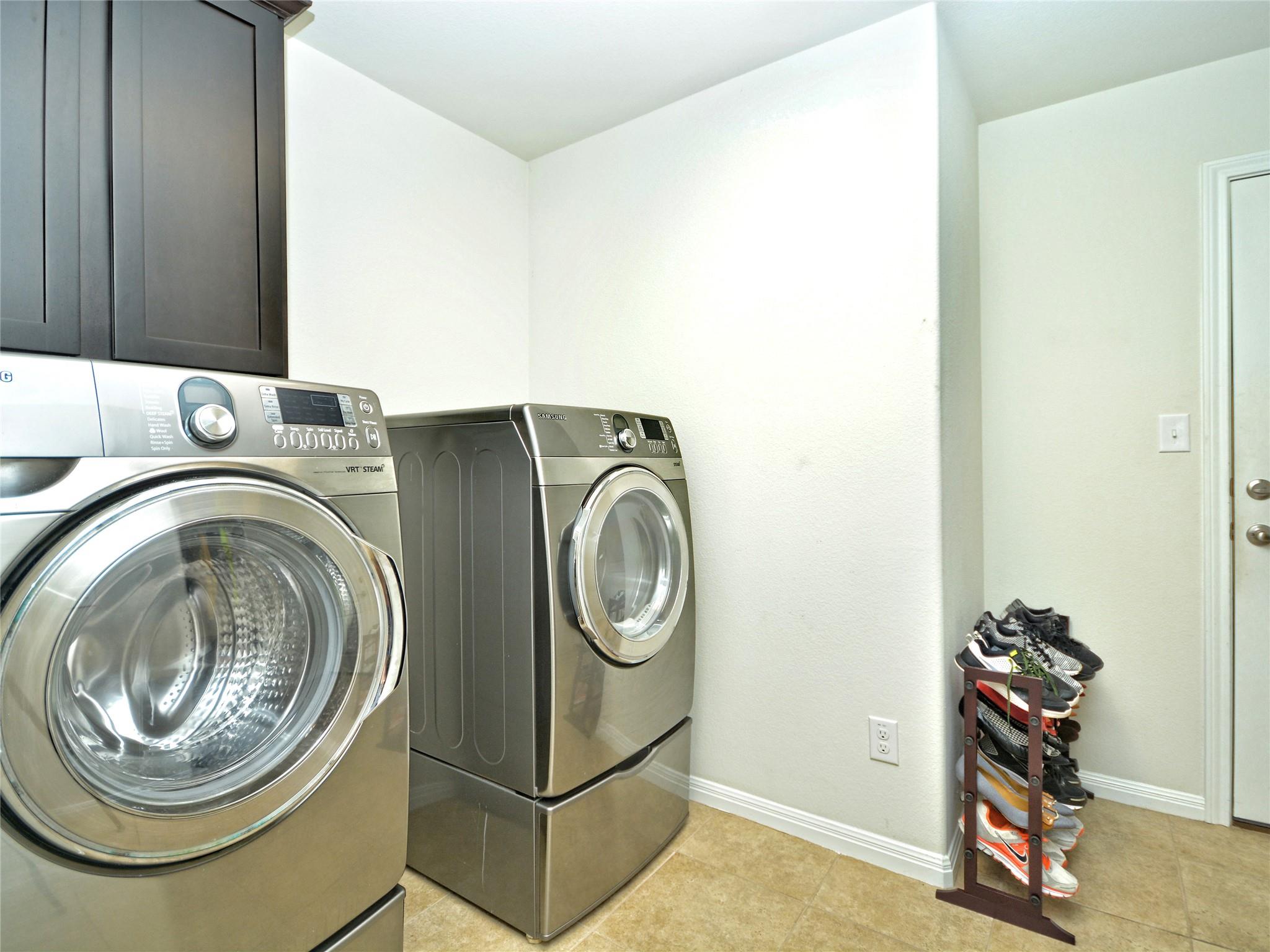 219 Valley Oaks Loop, Georgetown, TX 78626