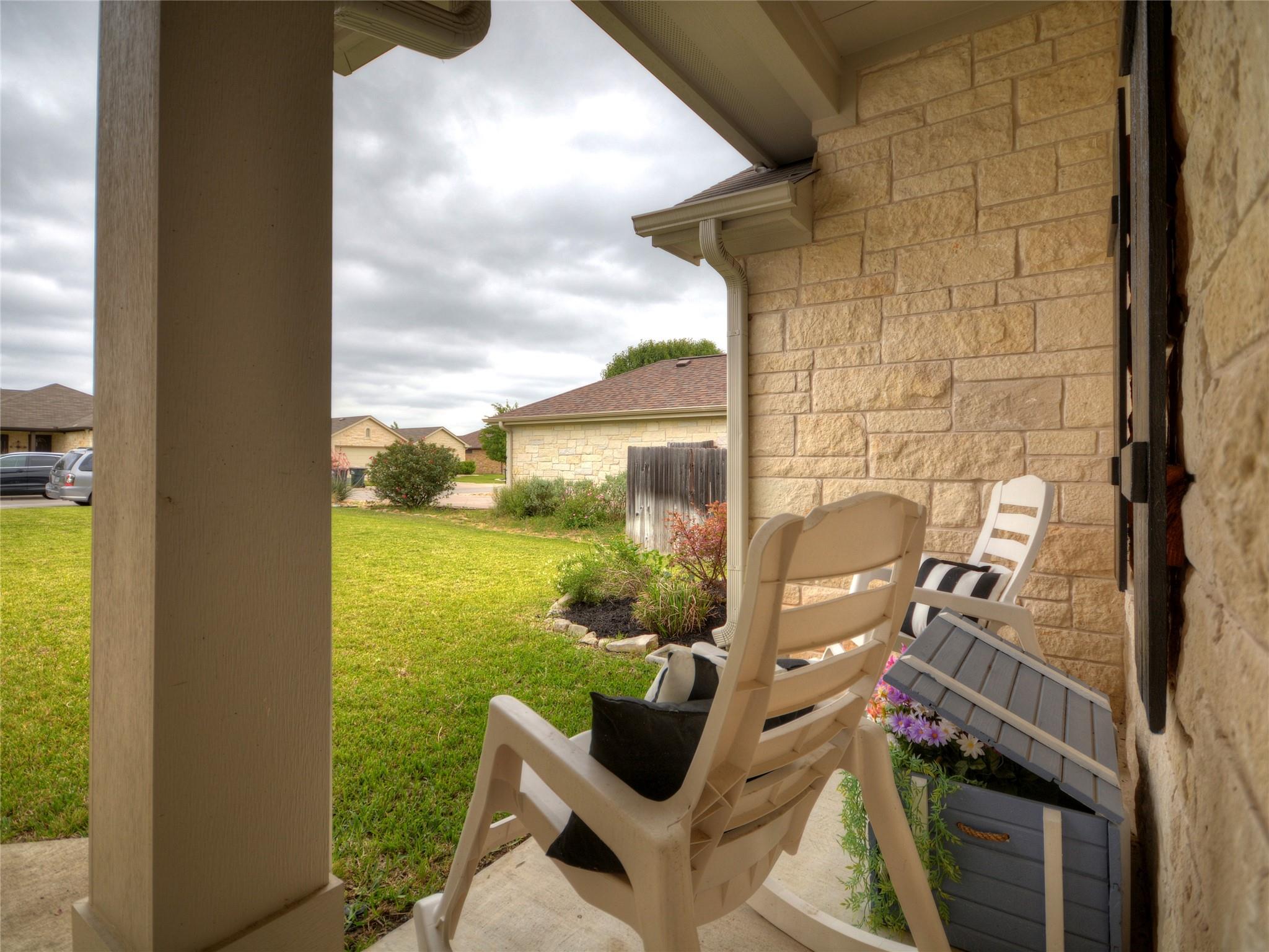 219 Valley Oaks Loop, Georgetown, TX 78626