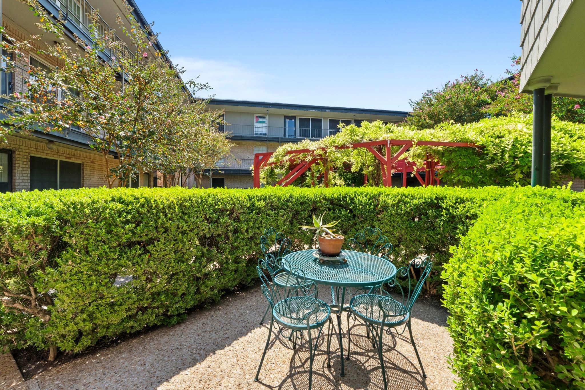 2425 Ashdale Dr # 51, Austin, TX 78757