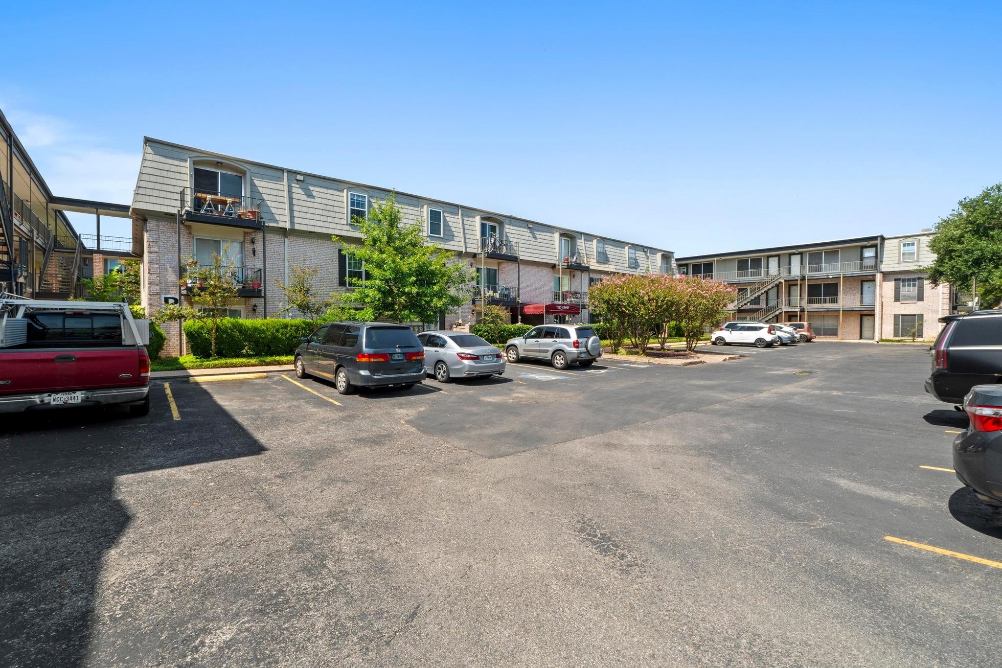 2425 Ashdale Dr # 51, Austin, TX 78757