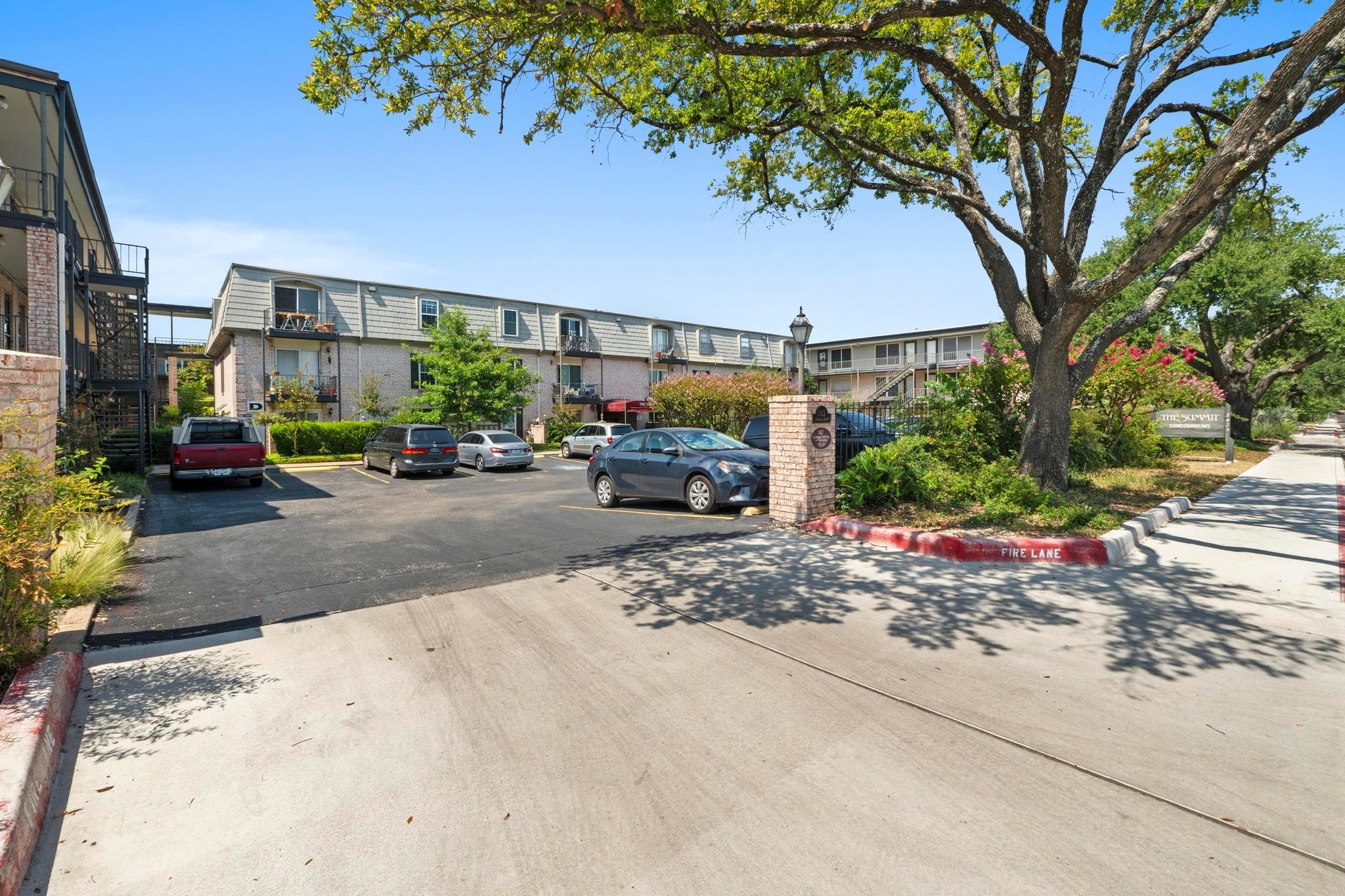 2425 Ashdale Dr # 51, Austin, TX 78757