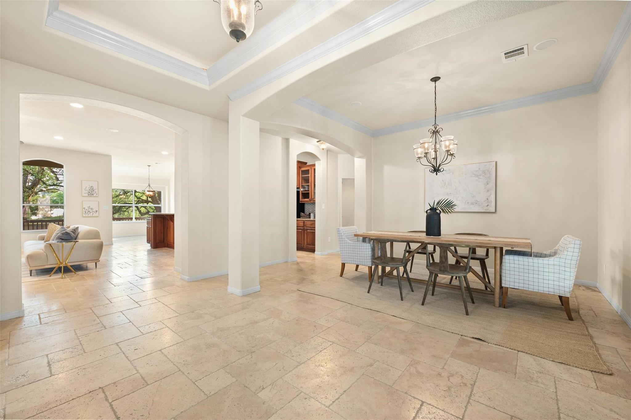 240 Bolton Dr, Austin, TX 78737