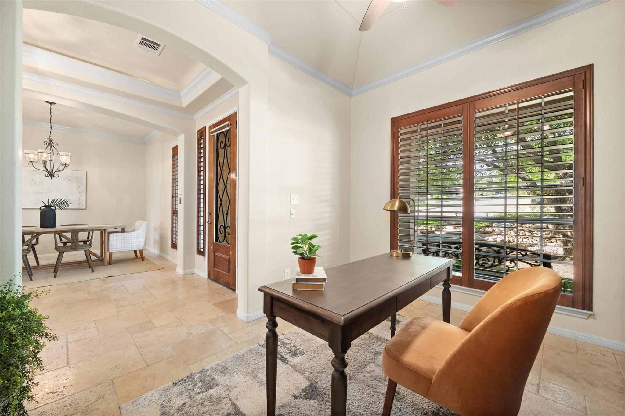 240 Bolton Dr, Austin, TX 78737