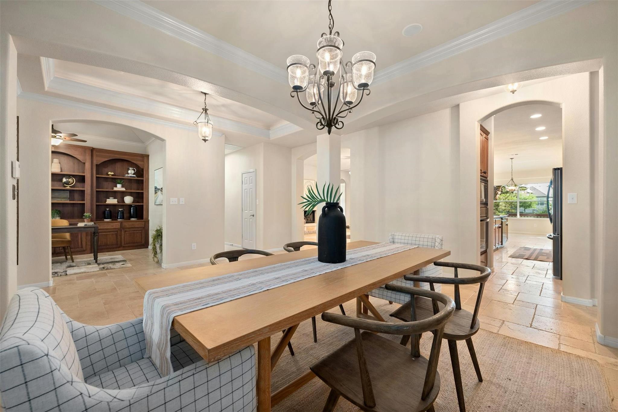 240 Bolton Dr, Austin, TX 78737