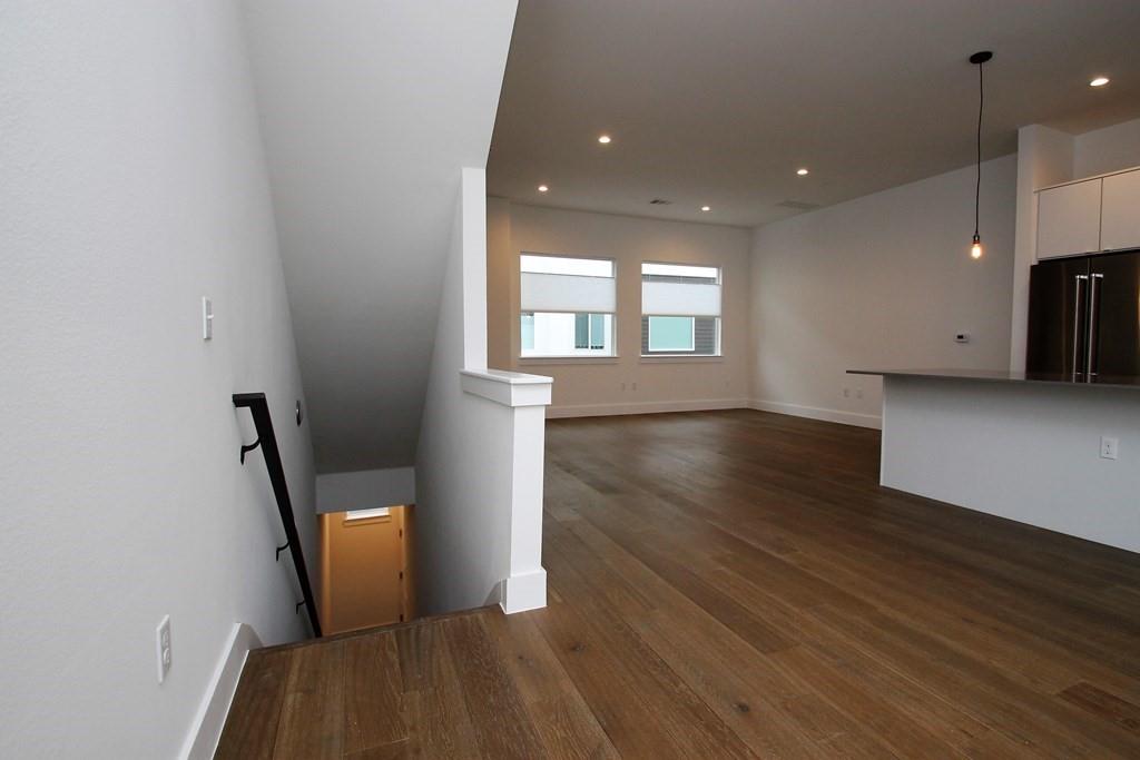 505 Tillery St # 7, Austin, TX 78702