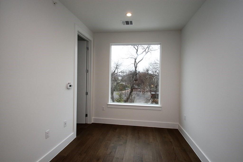 505 Tillery St # 7, Austin, TX 78702