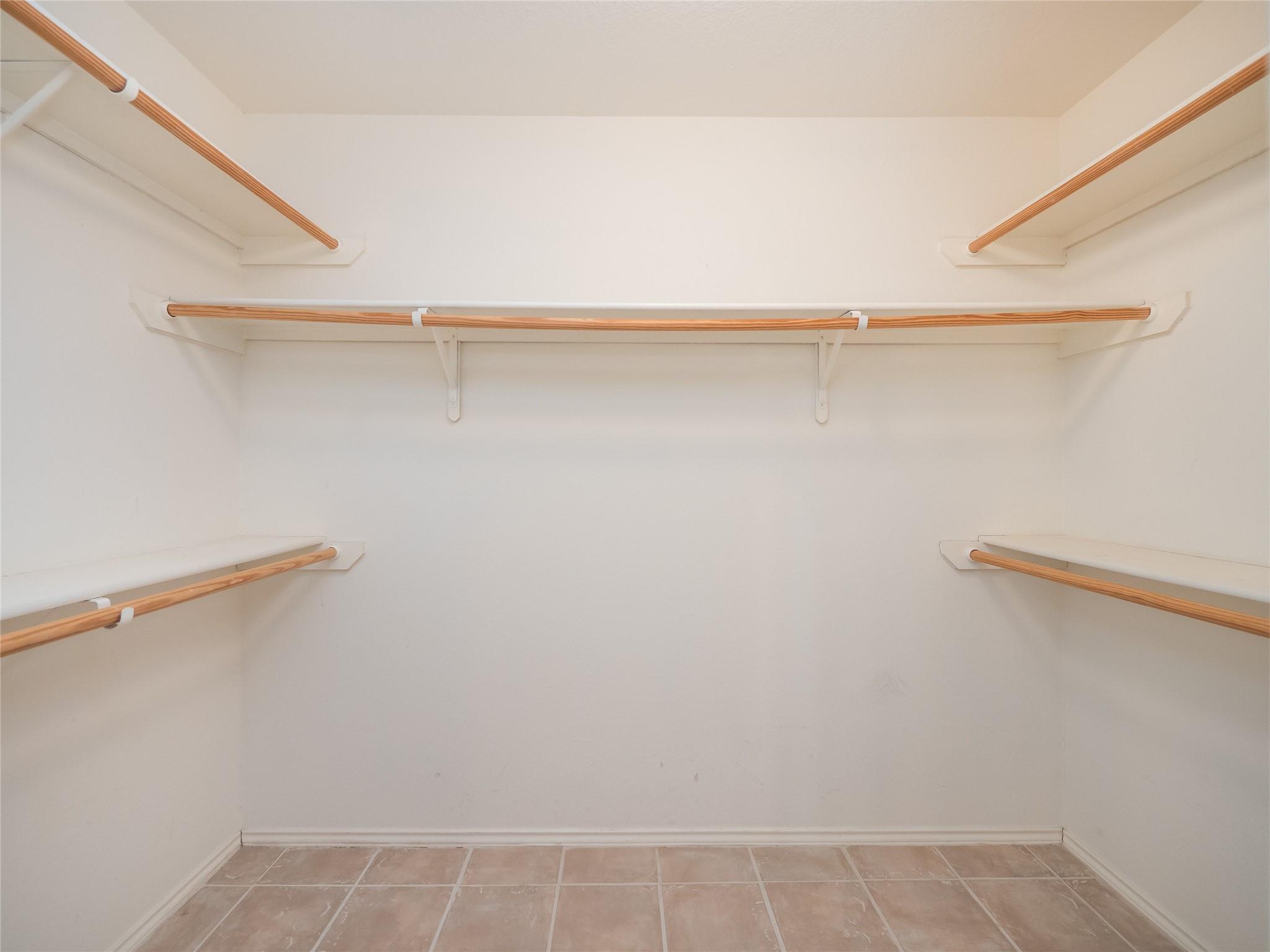 100 Antietam Trl, Elgin, TX 78621