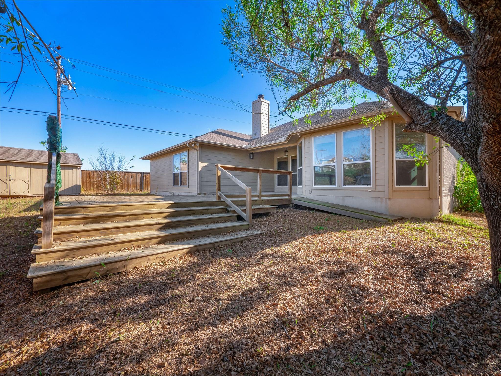 100 Antietam Trl, Elgin, TX 78621