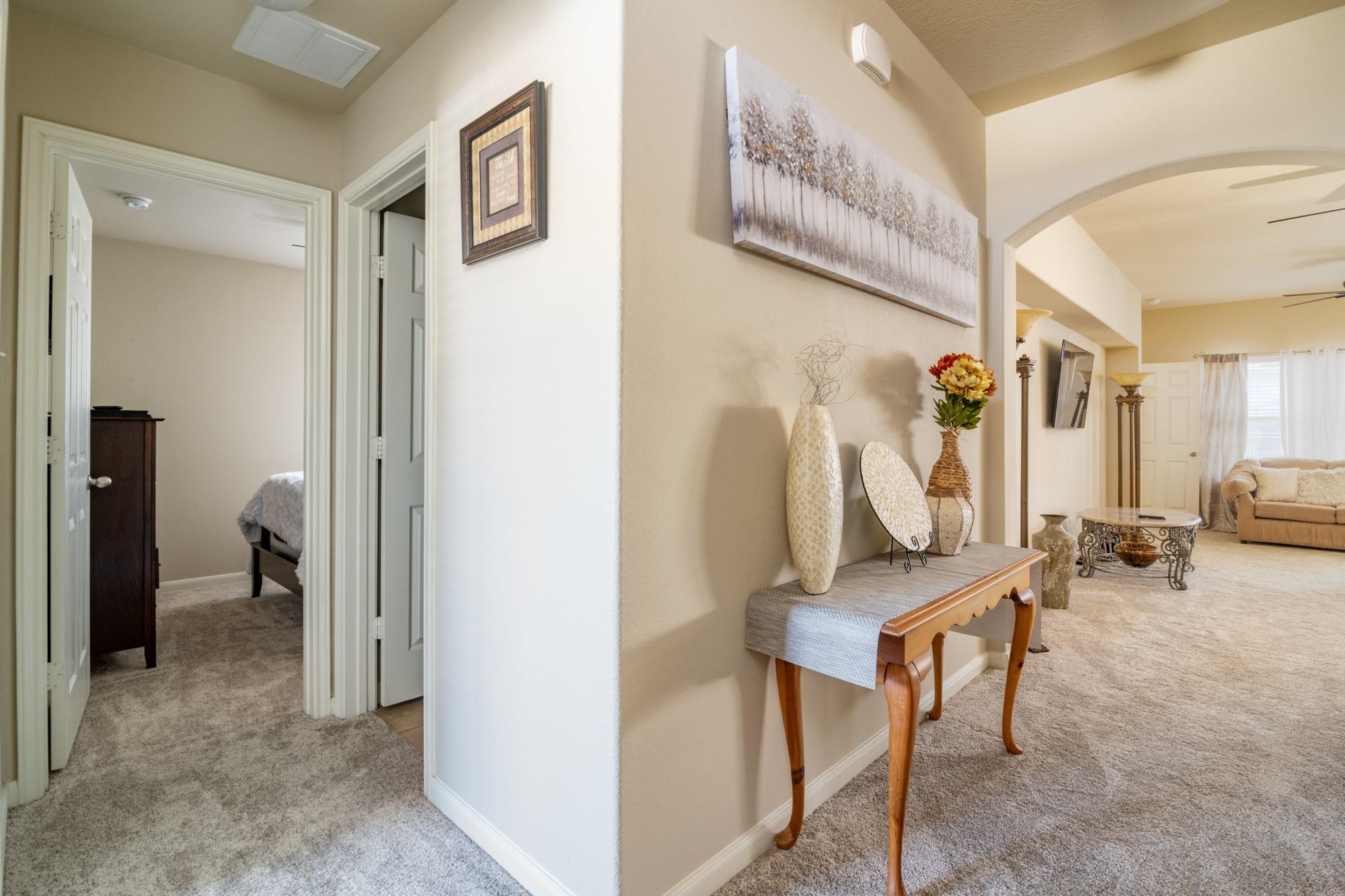 125 Voyager Cv, Kyle, TX 78640