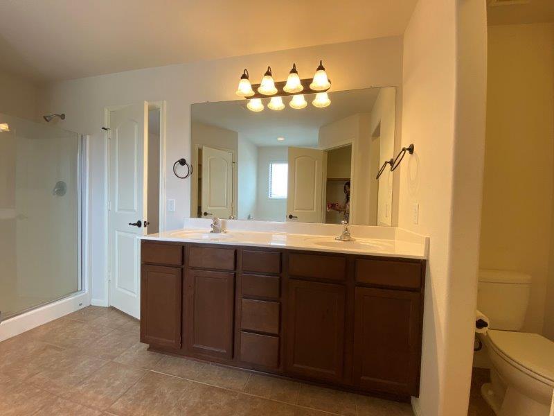 1527 Woodlands Dr, Kyle, TX 78640