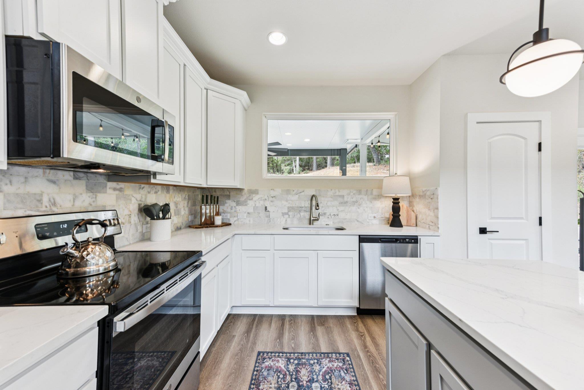 126 Helemano Dr, Bastrop, TX 78602