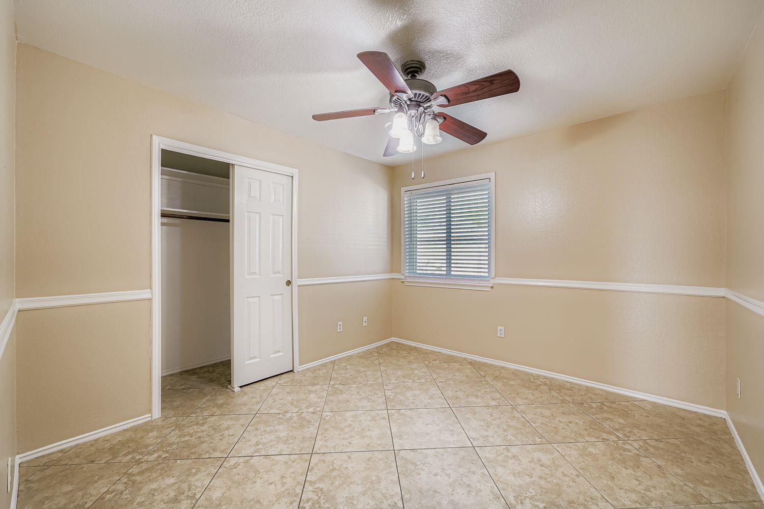 1301 Coral Cay Ln, Round Rock, TX 78664