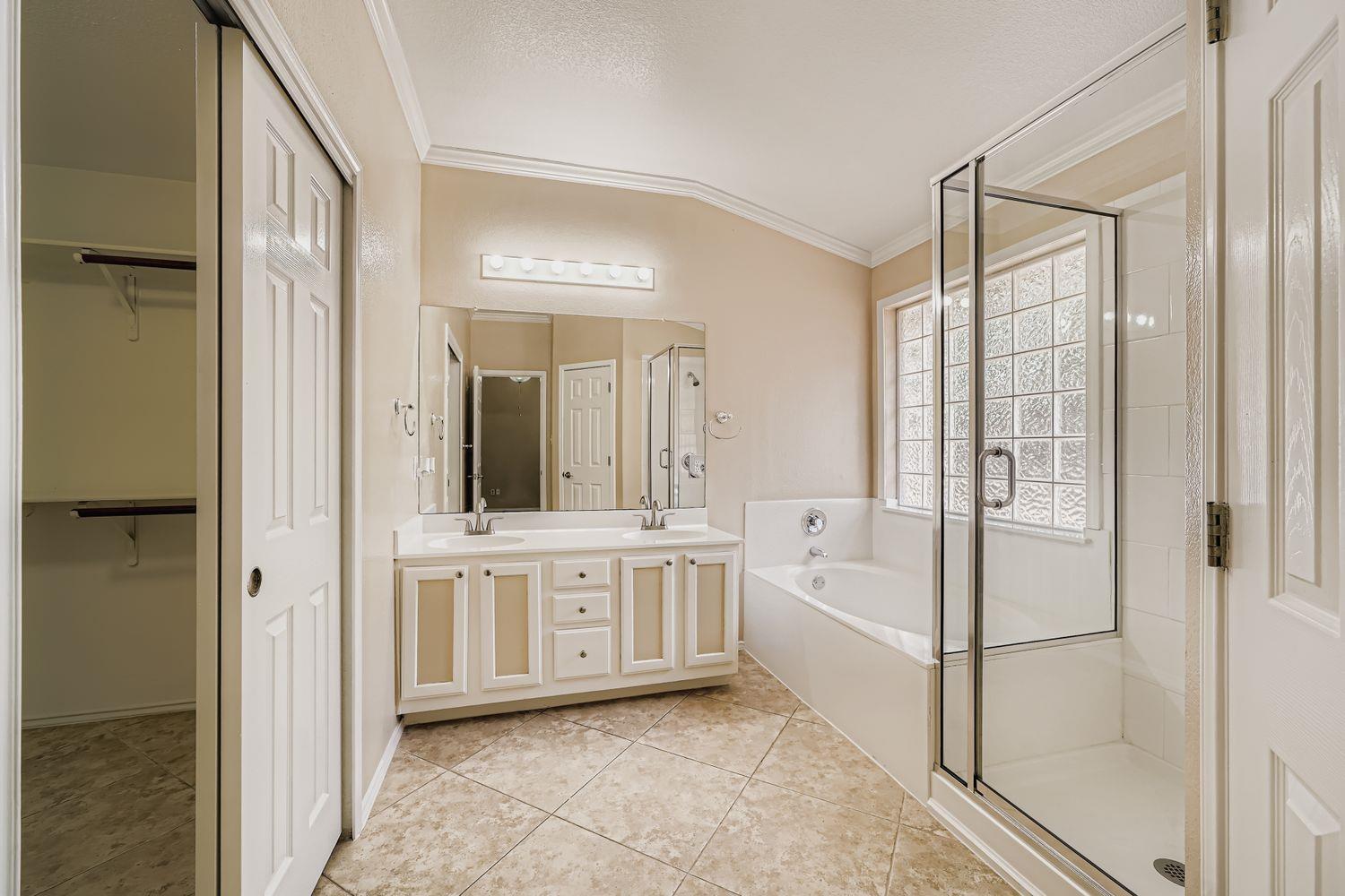 1301 Coral Cay Ln, Round Rock, TX 78664