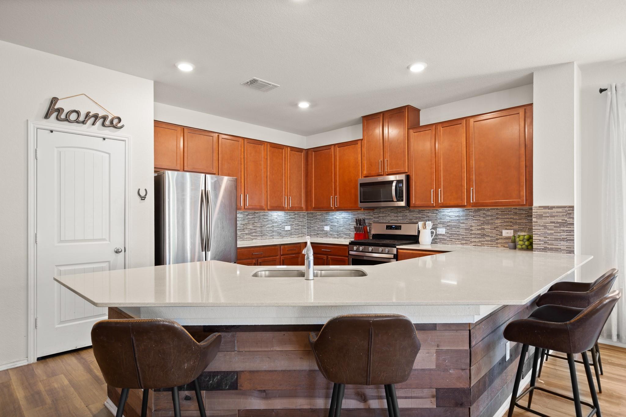 101 Kavanaugh St, Georgetown, TX 78628