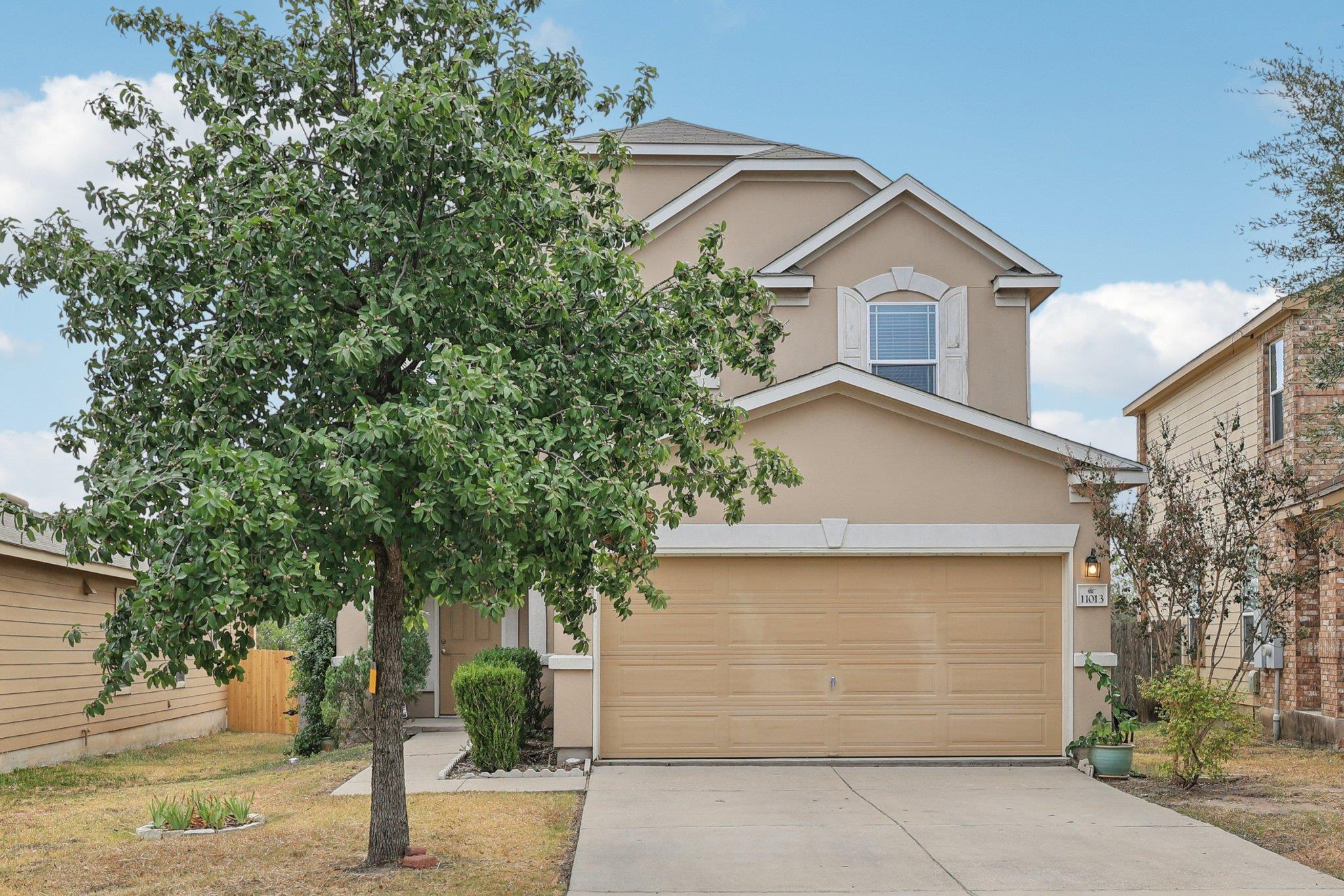 11013 Helms Deep Dr, Austin, TX 78754