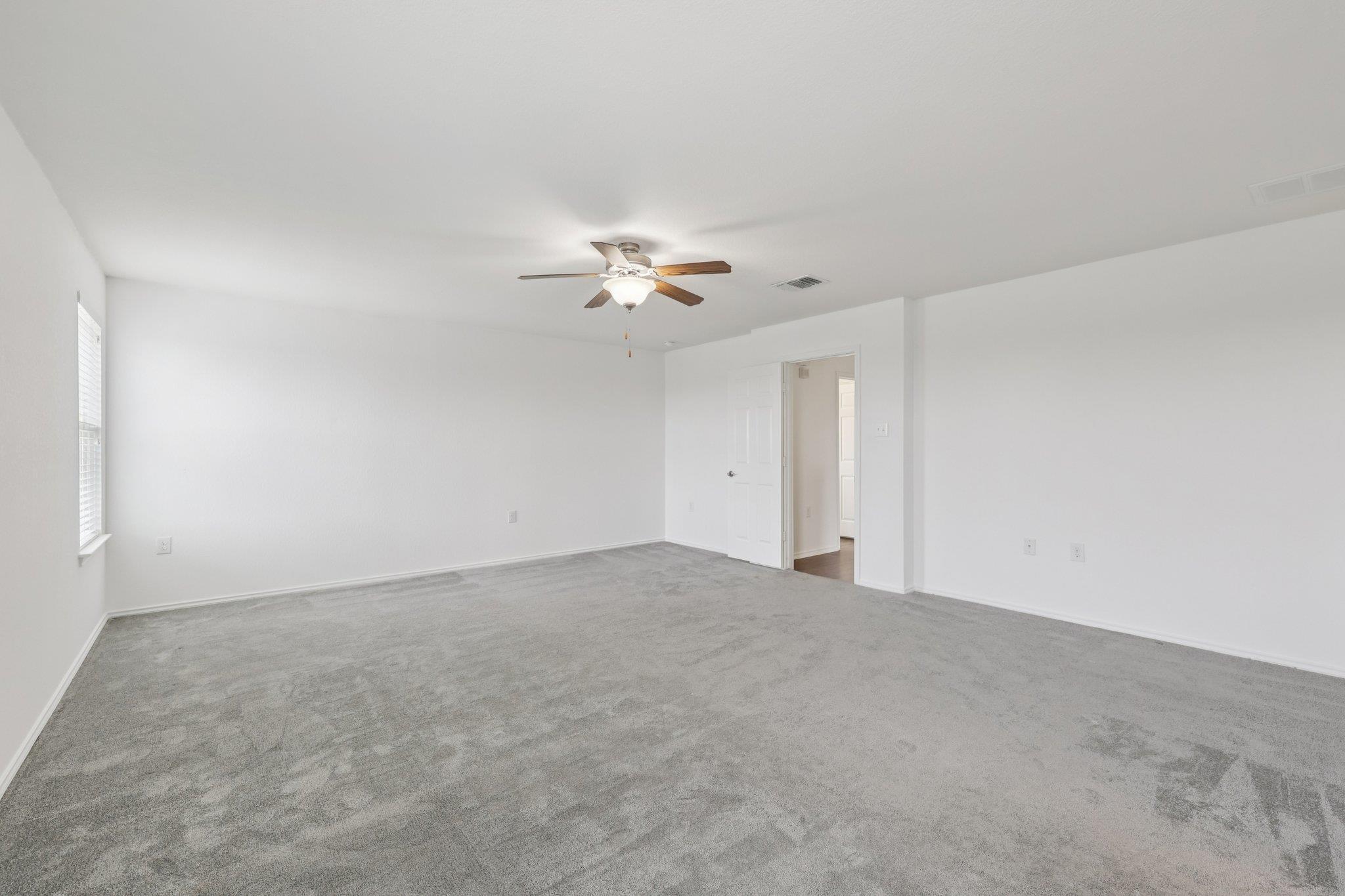 11013 Helms Deep Dr, Austin, TX 78754