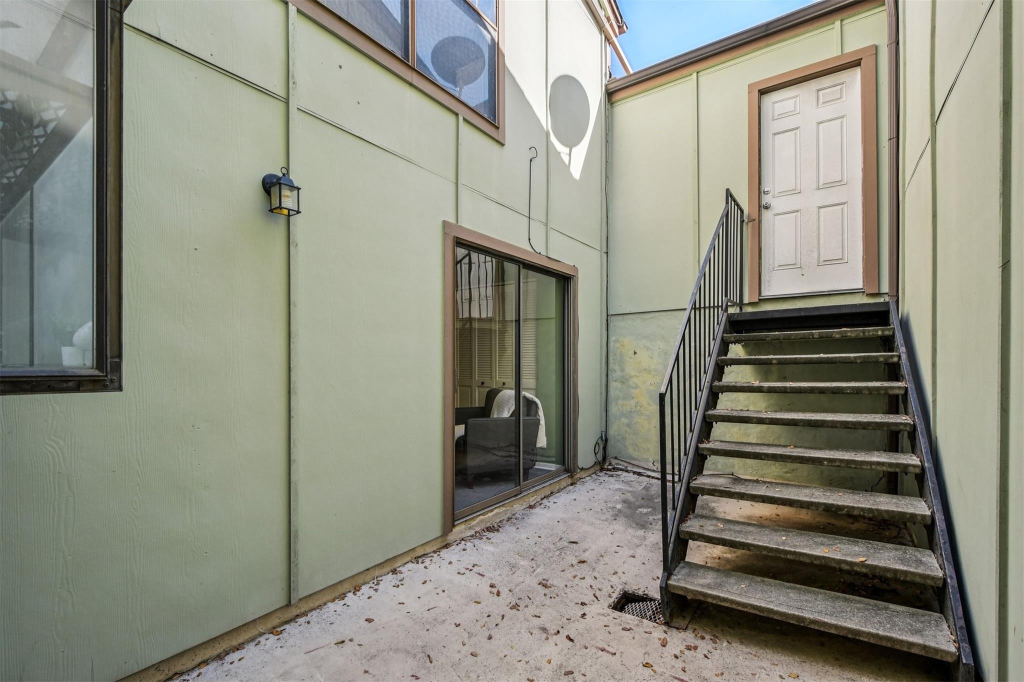 1706 Timber Ridge Dr, Austin, TX 78741